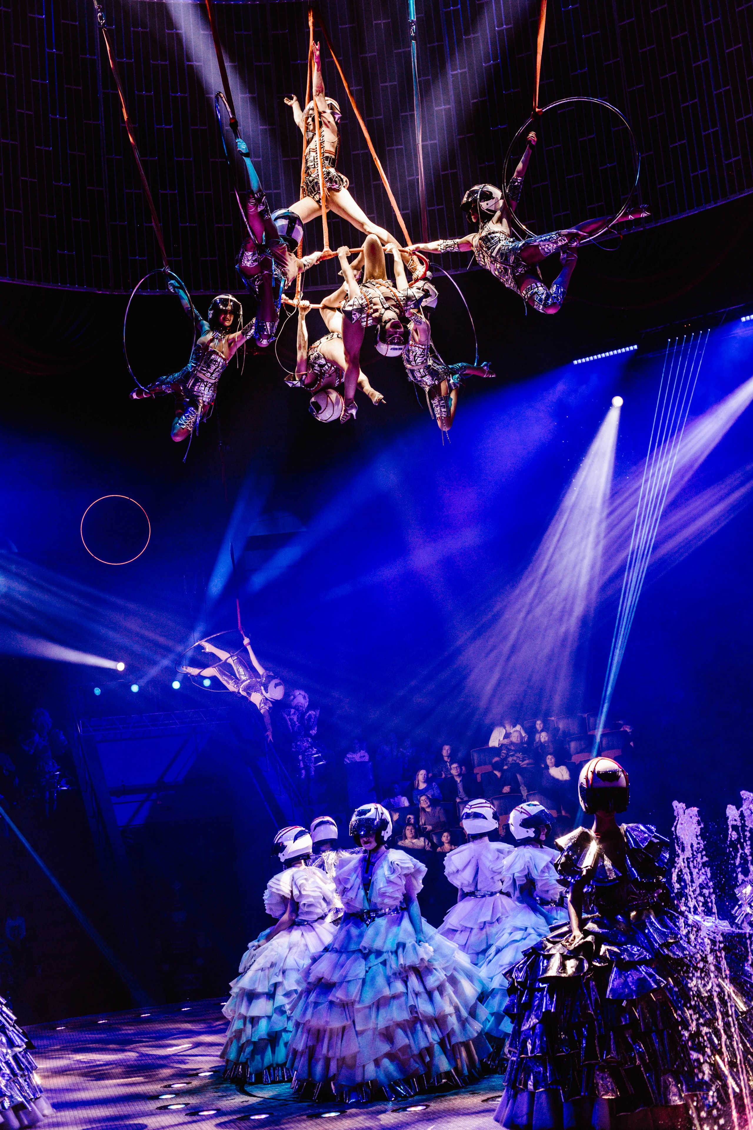 Нижегородский цирк. Шоу фонтанов. Фотограф в Нижнем Новгороде