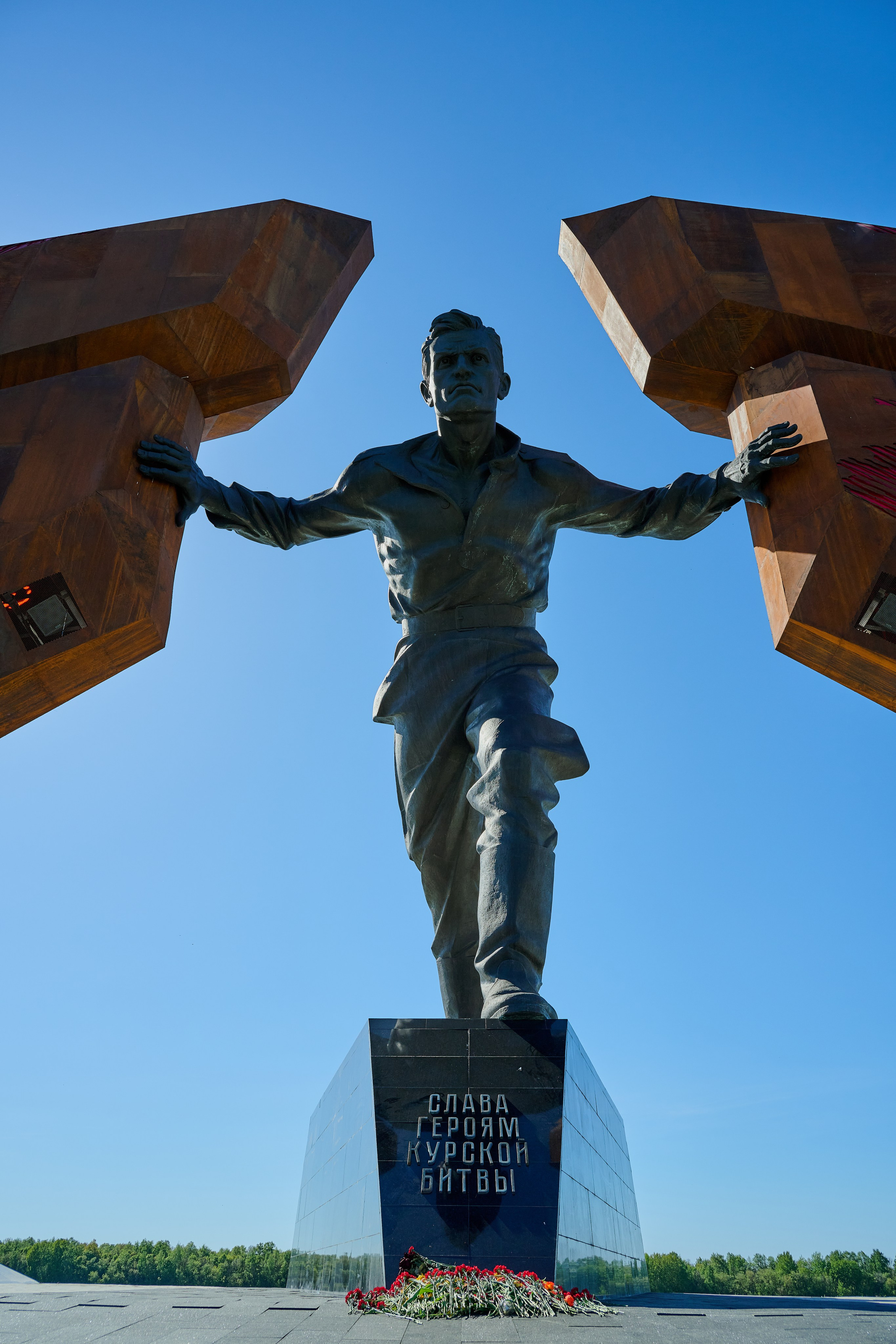 Мемориал Курская битва в Понырях. Фотограф Роман Адлер