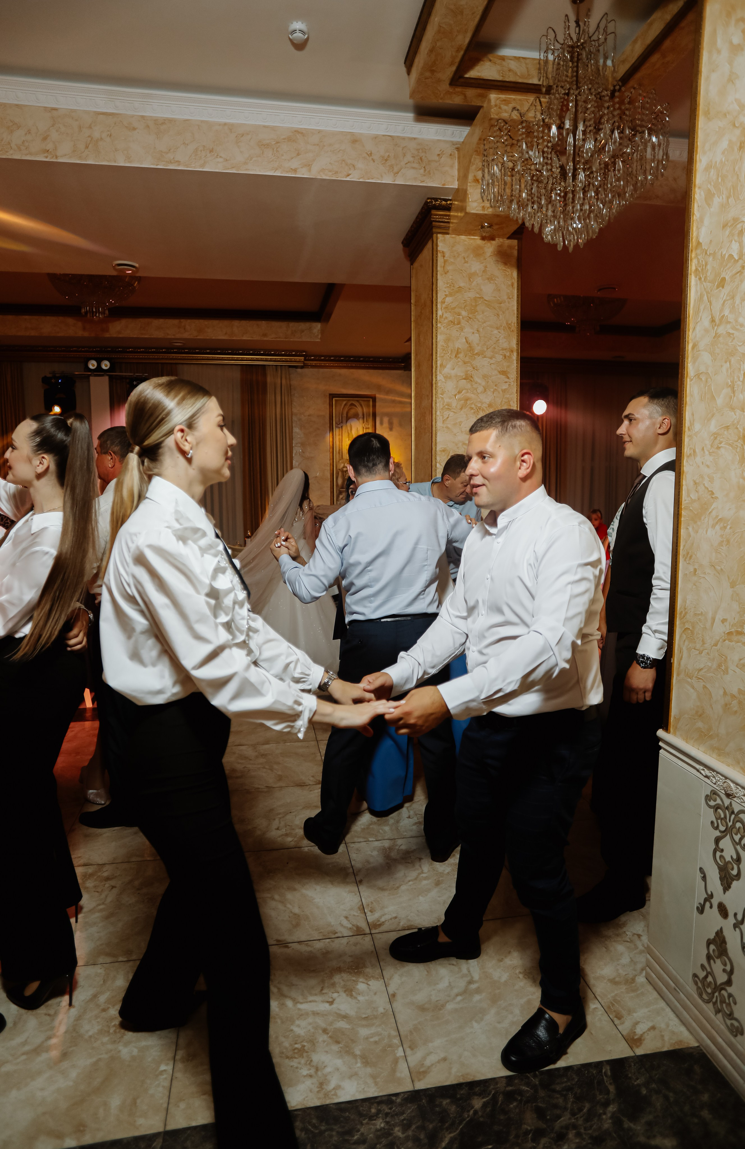 Полина и Артем.Славянск-на-кубани. Фотограф Славянск на кубани Краснодар