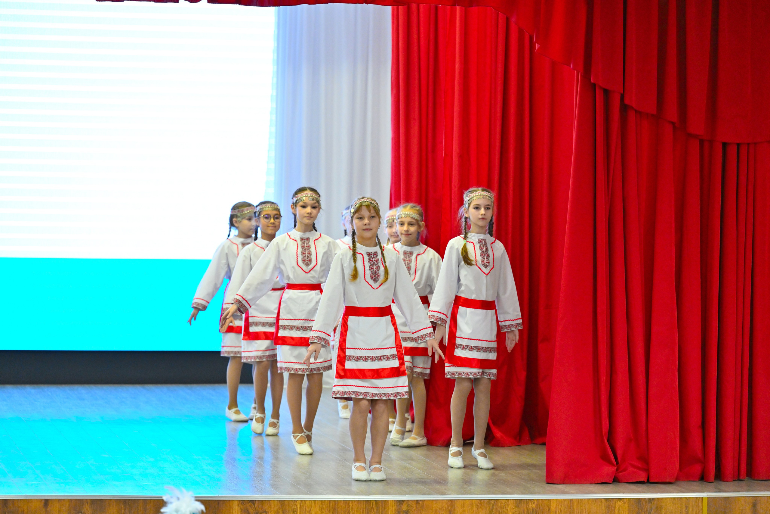 2025-11-21 День семьи 127. Снежинск фото Андрианов