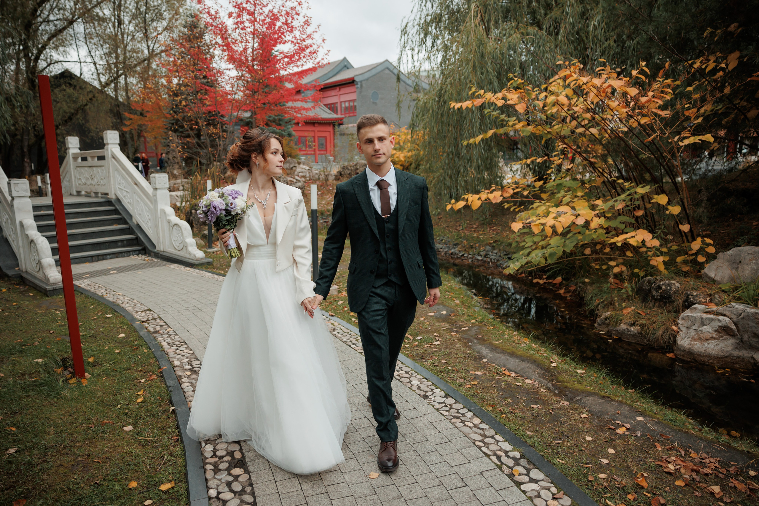 Константин и Дарья, ЗАГС ВДНХ, отель Soluxe, ресторан «Антик». Свадебный и репортажный фотограф (Москва, Королев и другие)