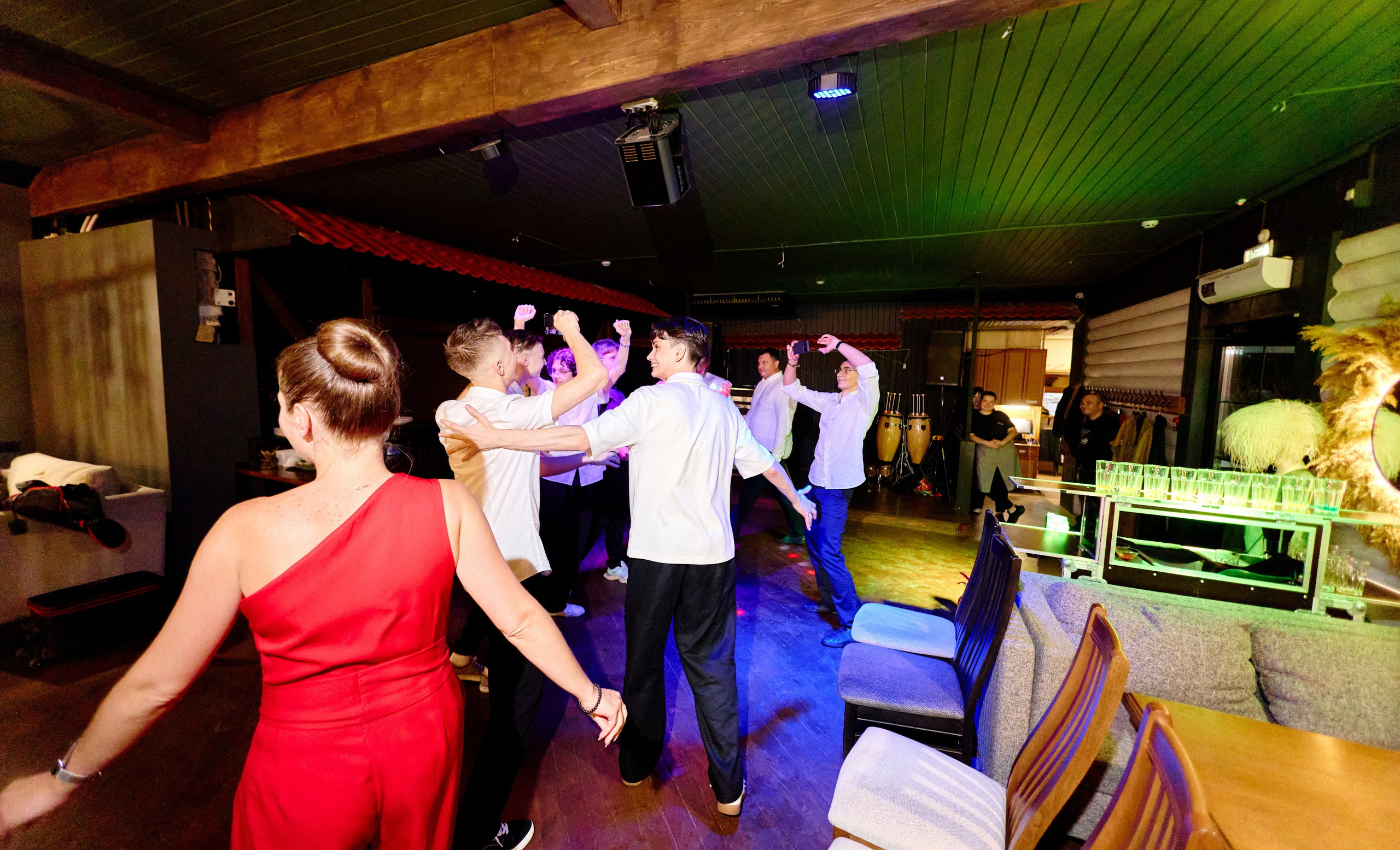 Выпускной 35 Сош. Фотограф Выпускные альбомы Таганрог Сергей Коробченко