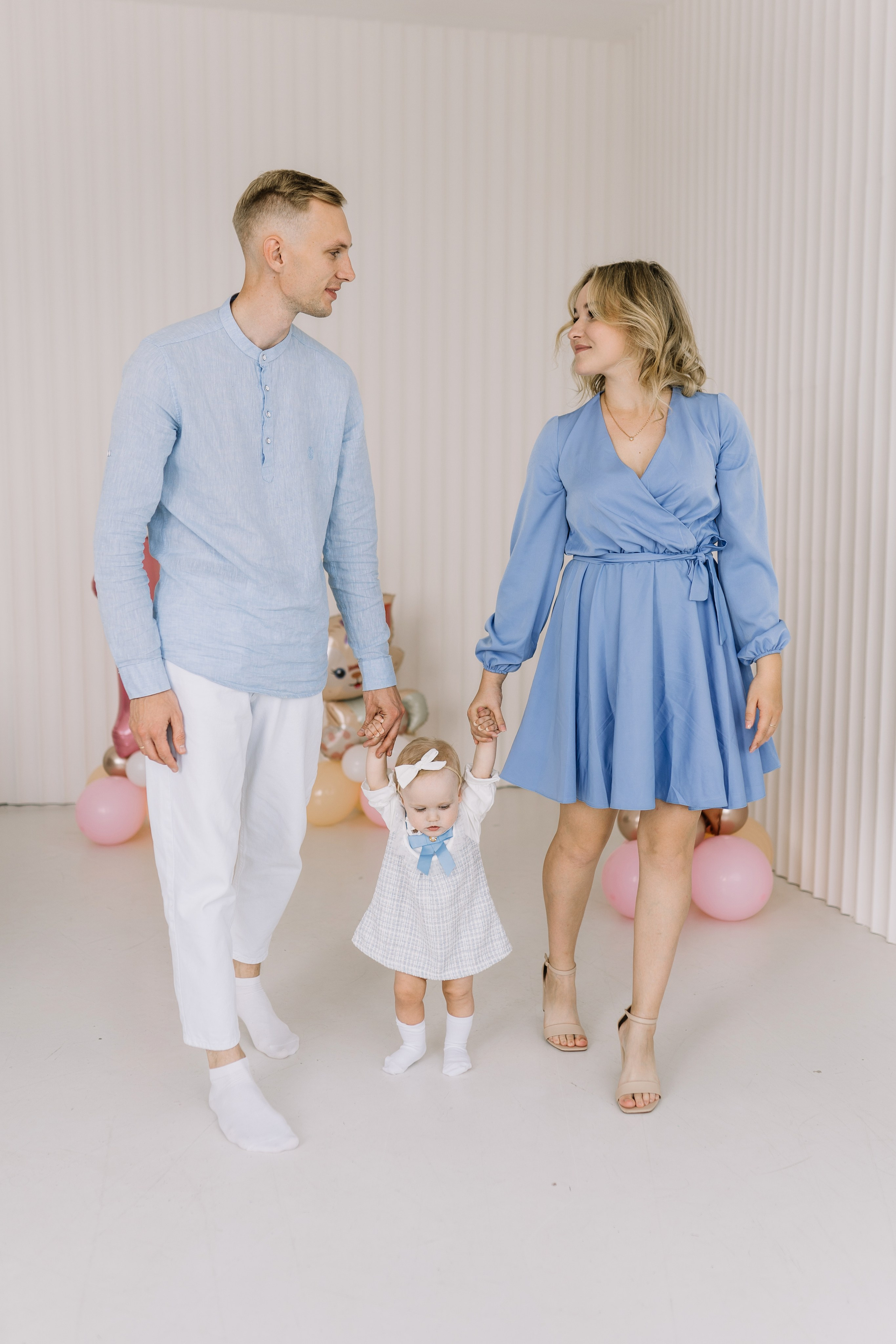 Николь 1 годик