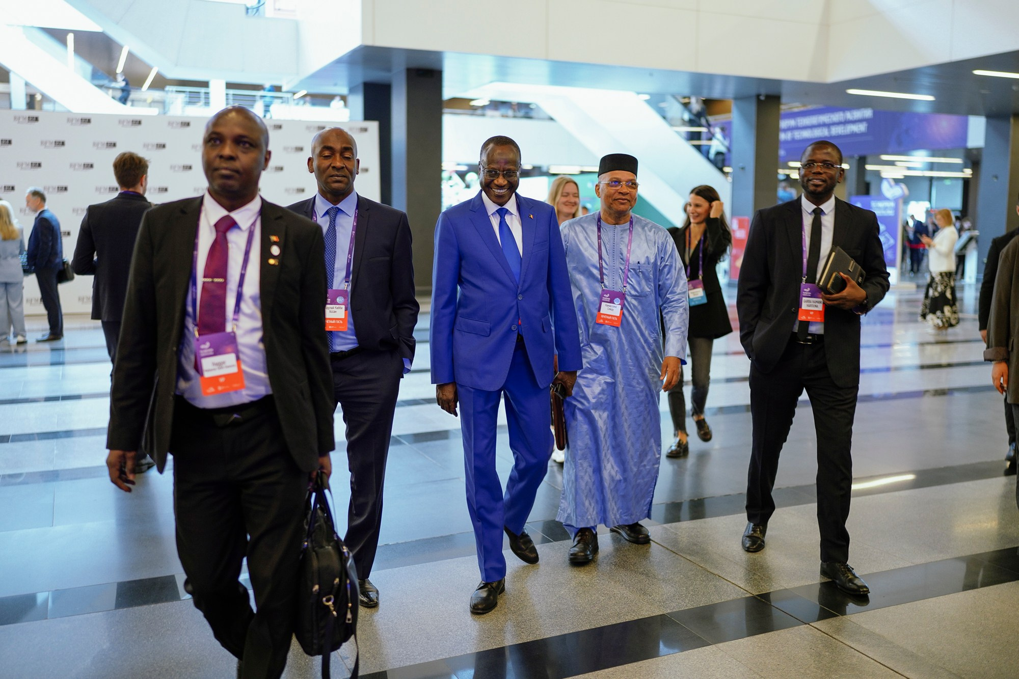 Технопром 2024. #фотокаквкино | Фотографирую людей