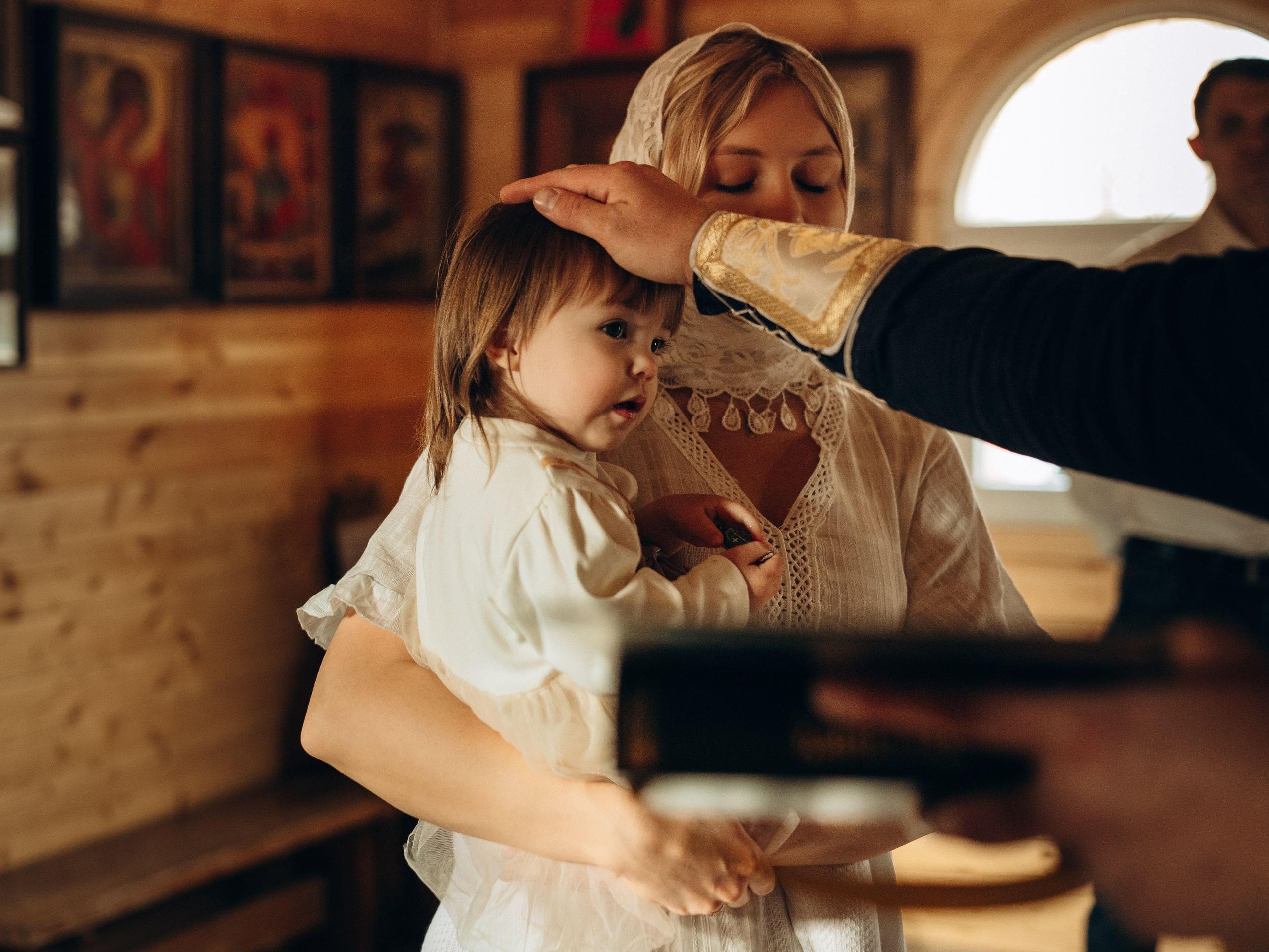 Фотограф на крещение Москва Краснодар Курганинск крестины таинство крещеня. Семейный фотограф в Краснодаре и Курганинске