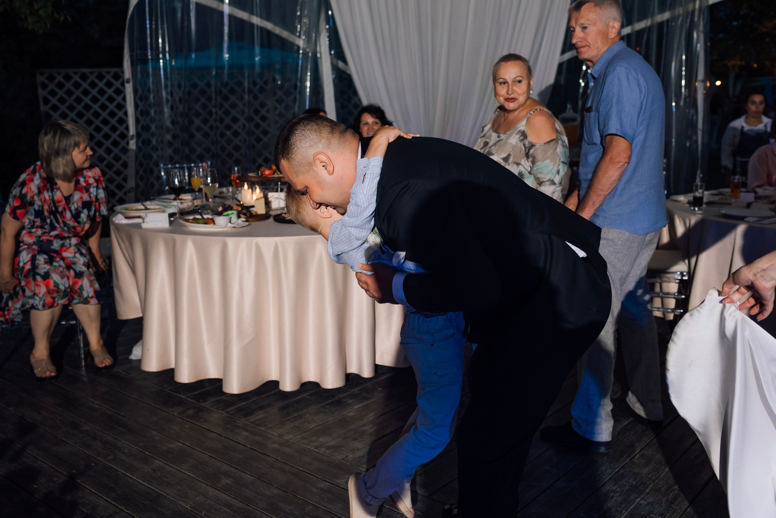 Ольга и Сергей. Свадьба в шатре. Свадебный и семейный фотограф в Москве Евгения Лисина