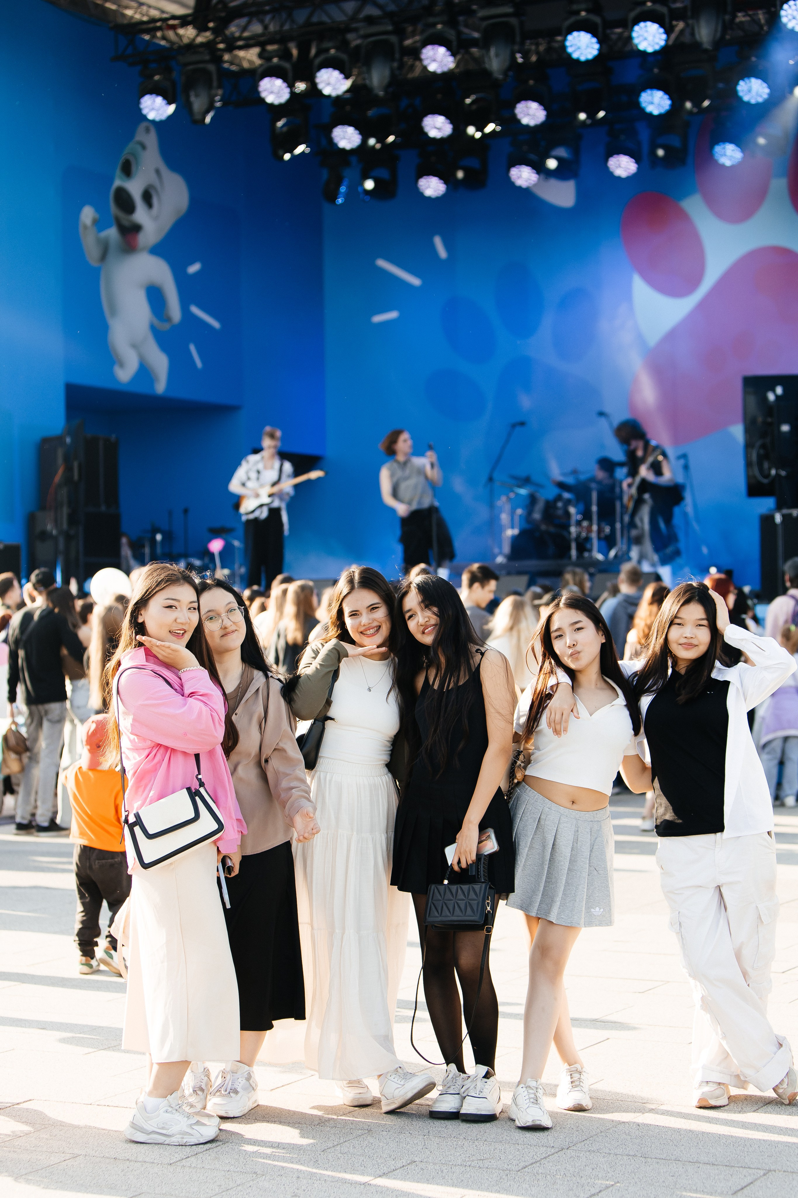 ФЕСТИВАЛЬ VK «ЛАПКИ» | 2025, МОСКВА. Five Media — репортажный фотограф Москва | Мск