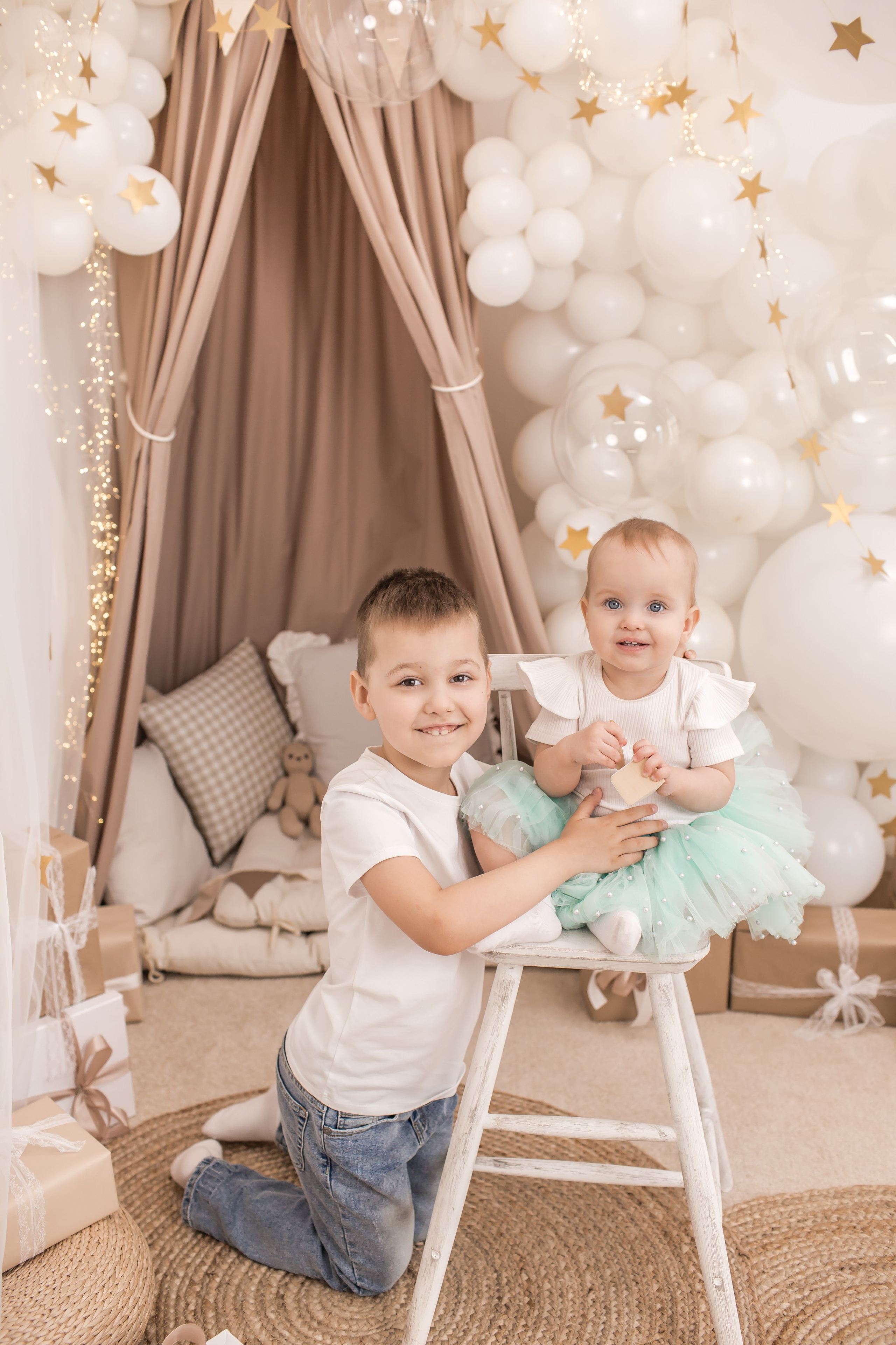 СЕМЕЙНЫЕ кадры. Детский семейный фотограф на первый годик город Новосибирск Дымова Светлана пакеты всё включено 1-3 года