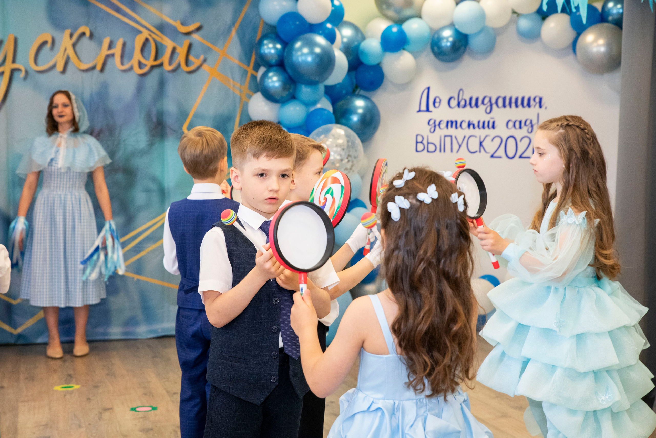 Выпускной 2026 Группа «Капельки», Детский сад № 727. Профессиональный фотограф в Москве | Заказать фотосессию и съемку