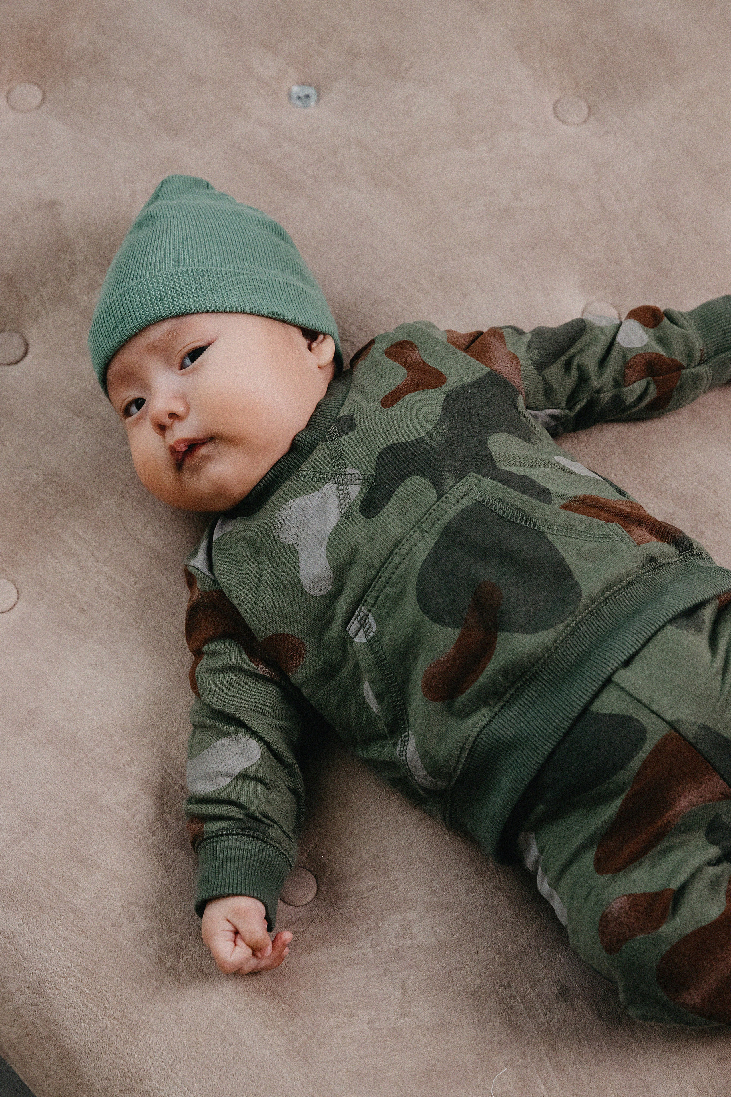 Семейная фотосессия в фотостудии 2Stula. Свадебный, семейный и портретный фотограф в Алматы, Костанай