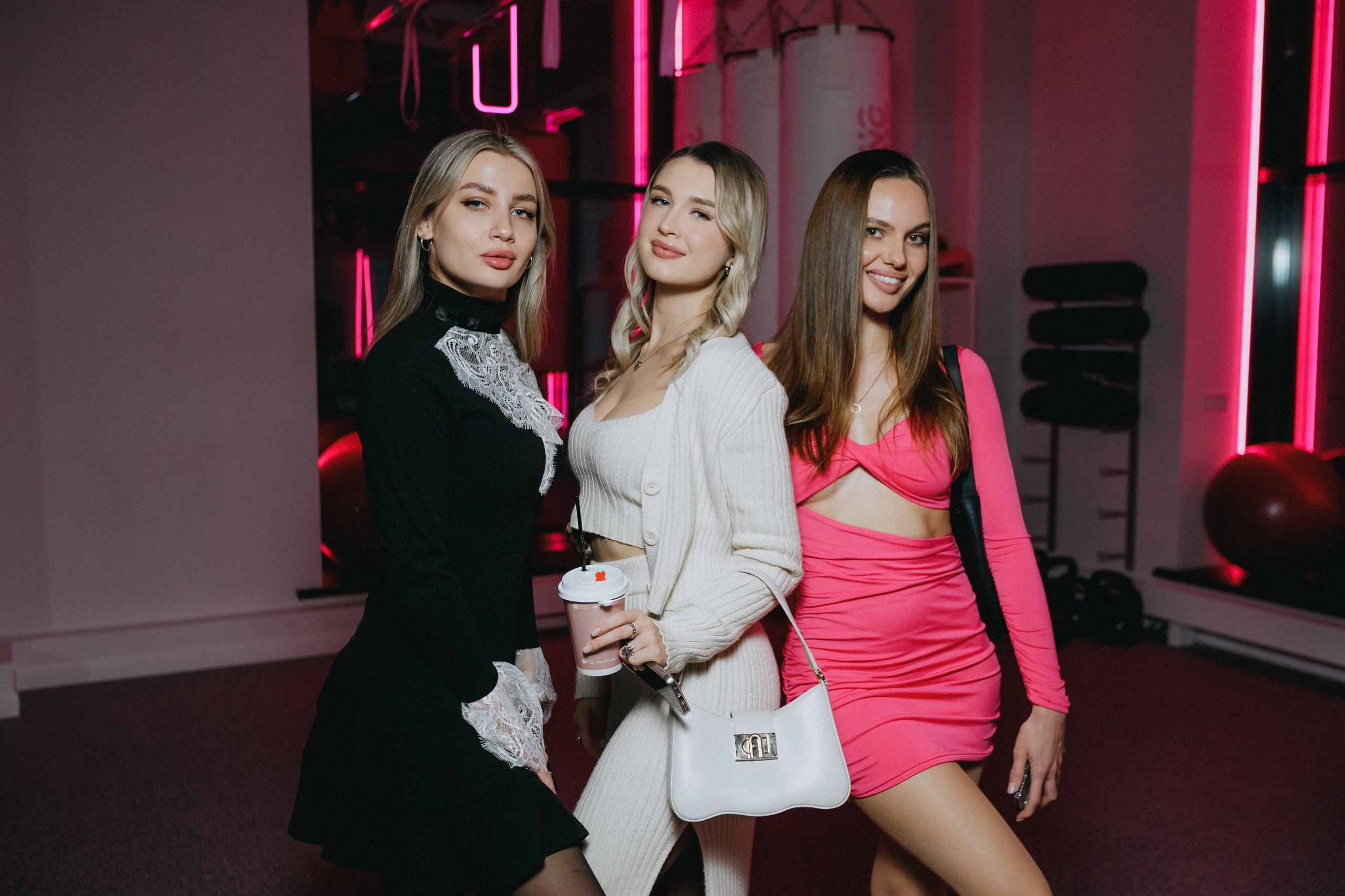 TOPSTRETCHING 2 YEARS. СВОИ. ФОТООТЧЕТЫ-СОБЫТИЯ-МЕСТА