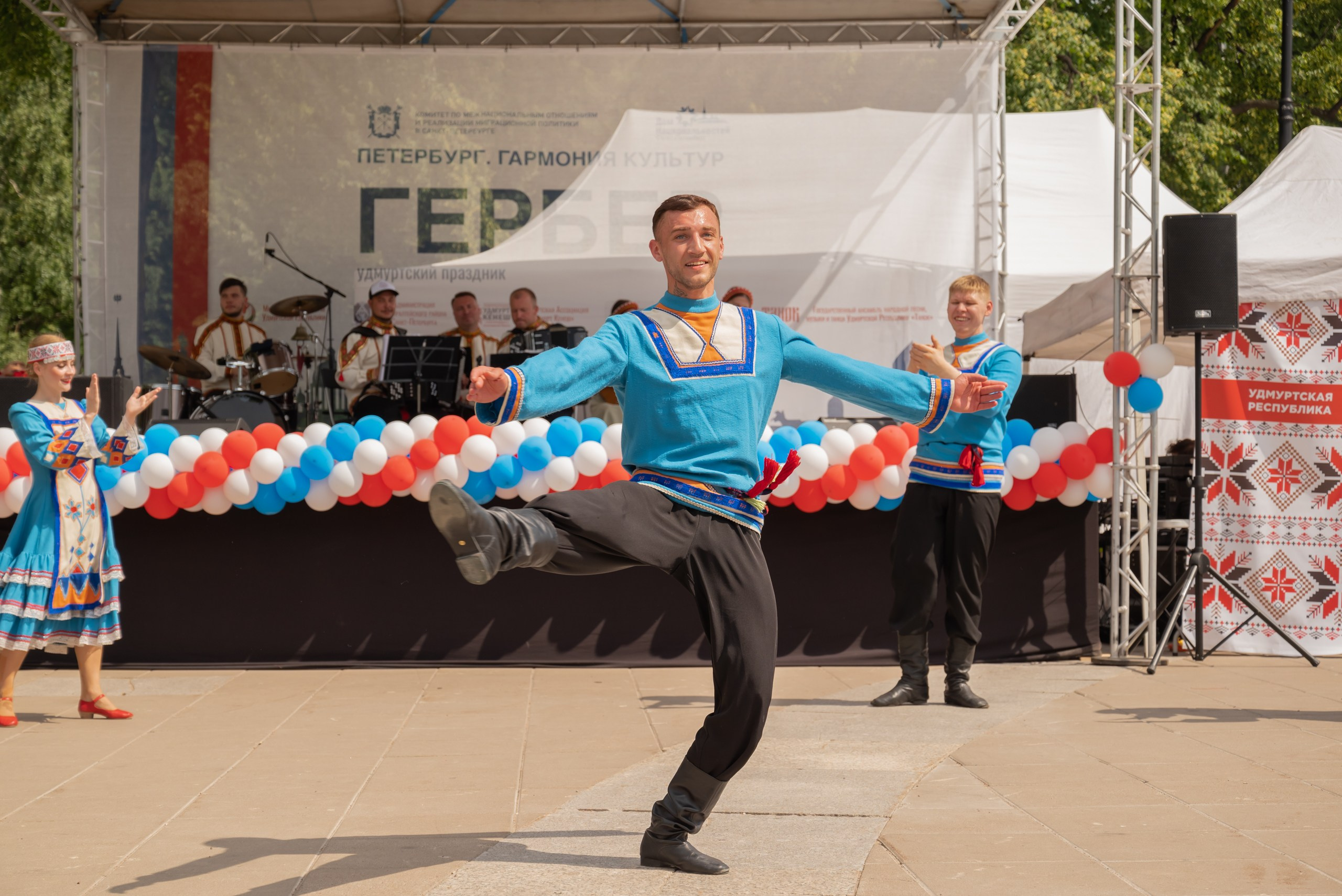 Мордовский праздник «Гербер». Фотограф в Санкт-Петербурге, фотодни в СПБ
