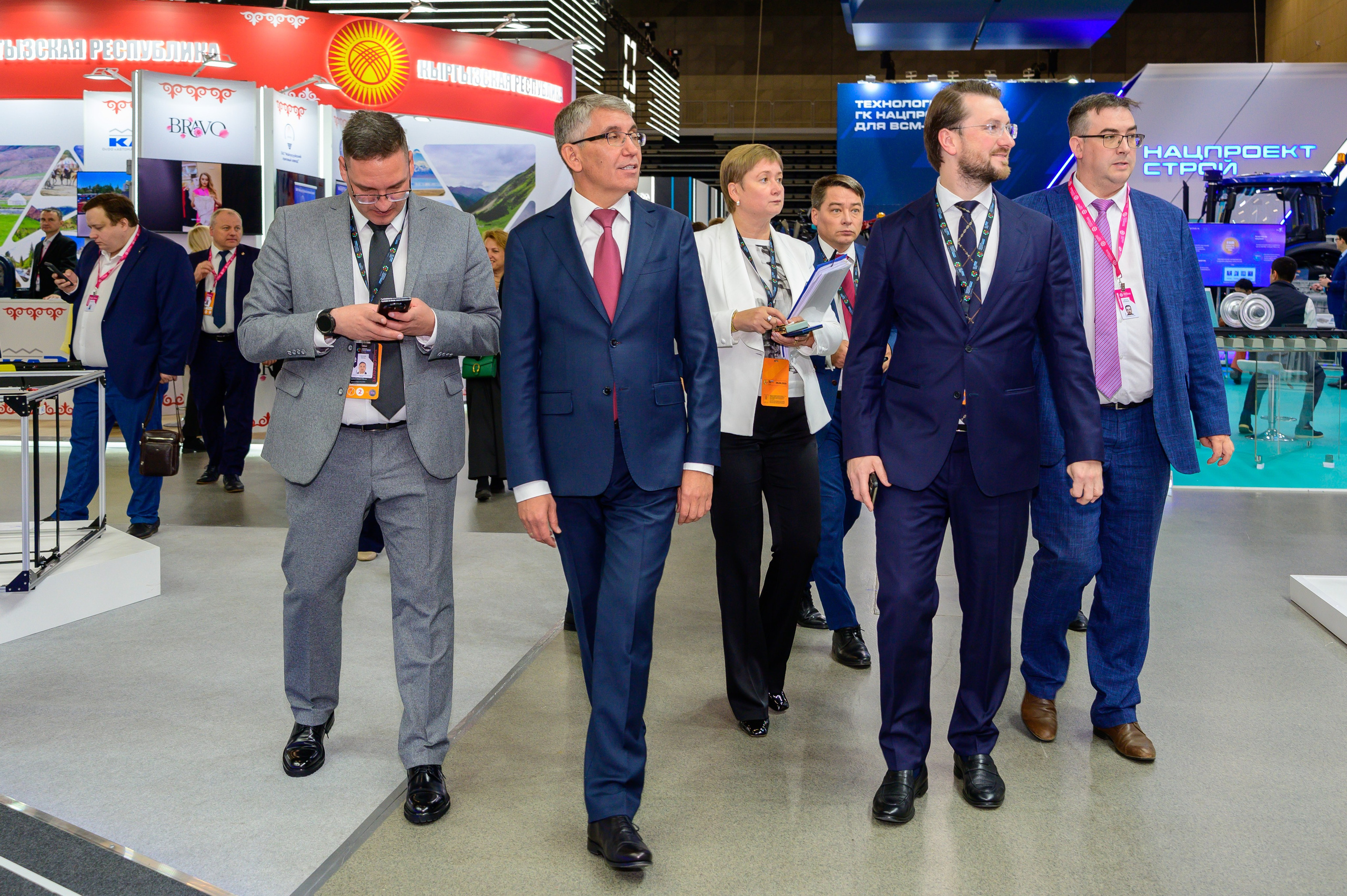 BigindustrialweekBelarus. Фотоуслуги, услуги фотографа, фотографирование важных событий