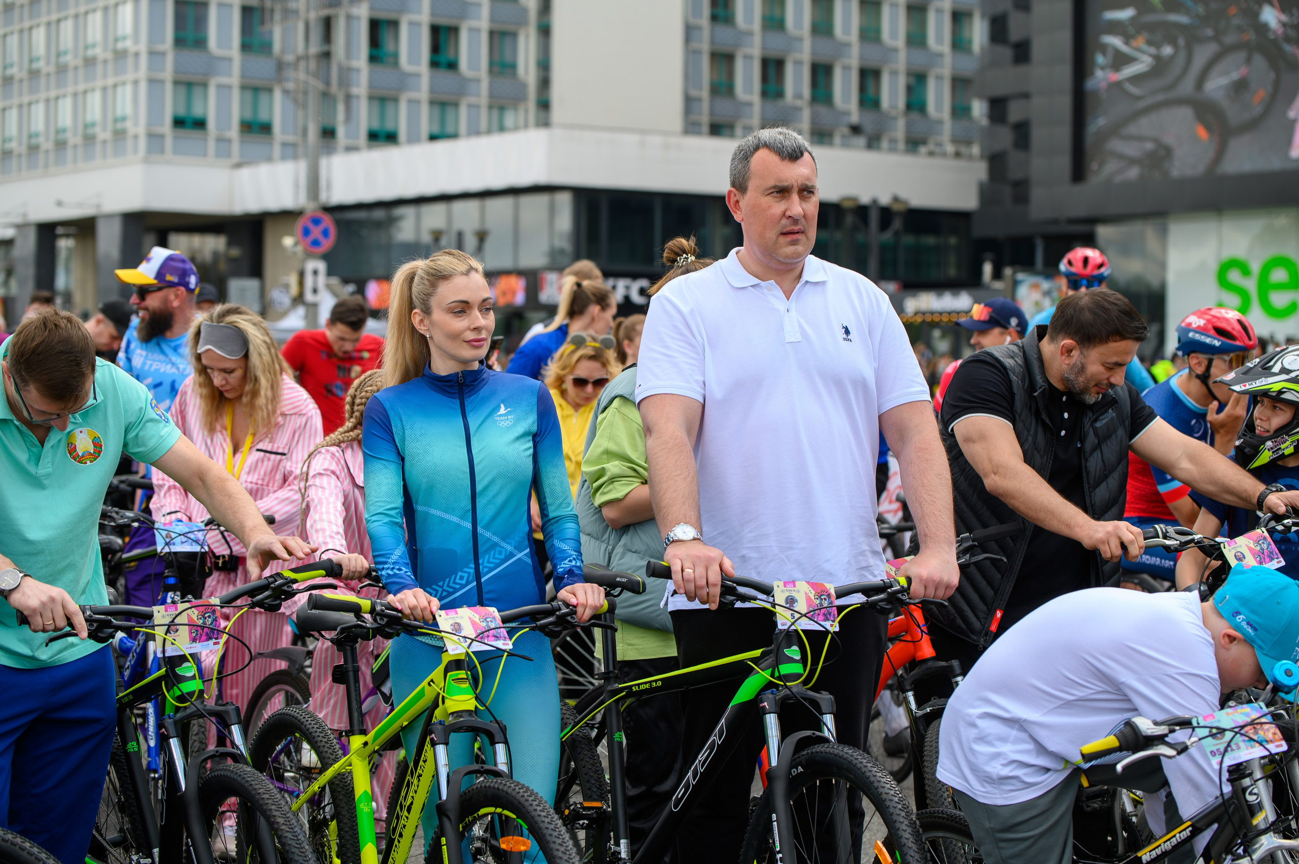 Репортажная съемка с открытия магазина. Фотоуслуги, услуги фотографа, фотографирование важных событий