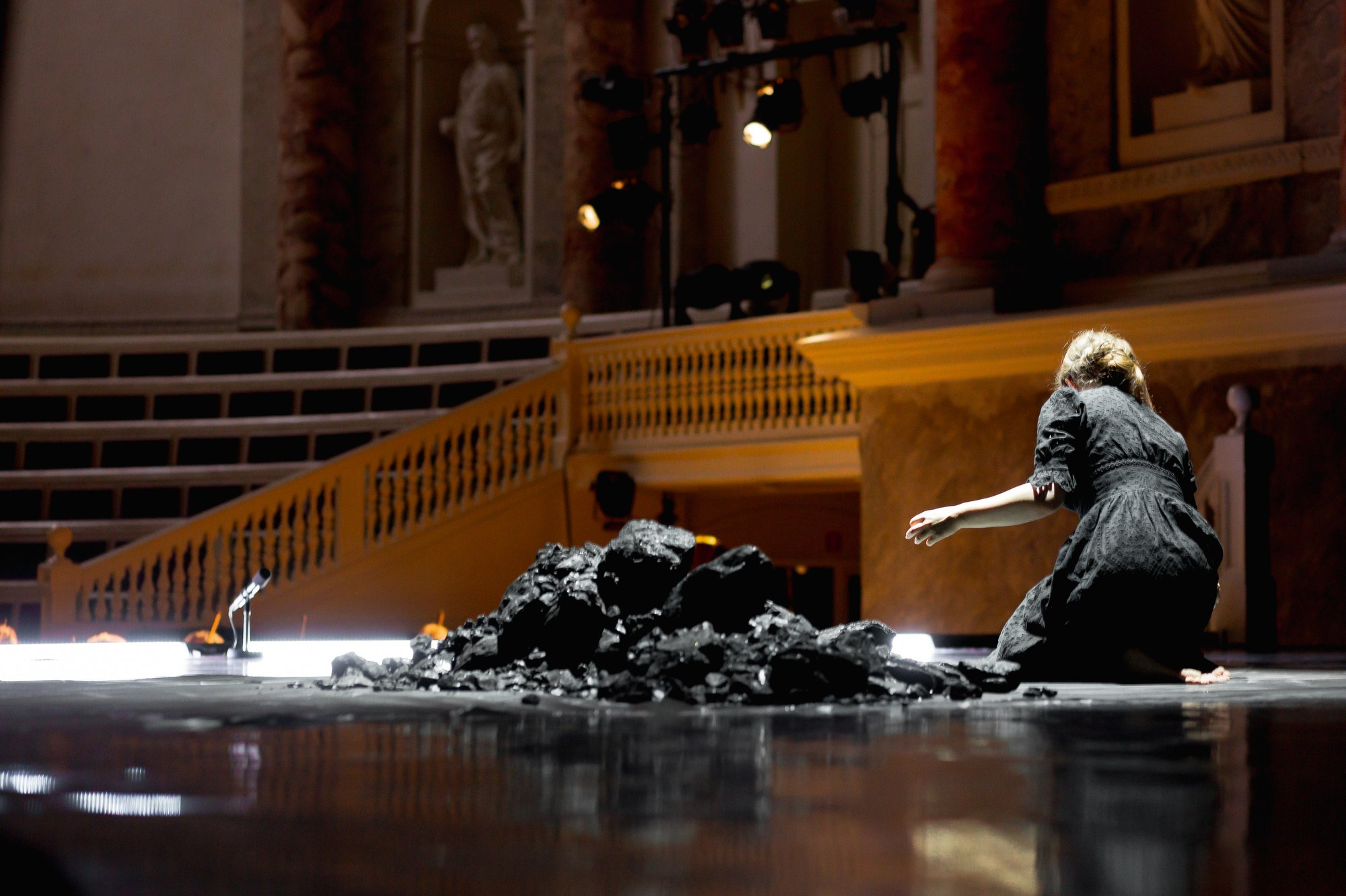 Спектакль Приглушенные голоса в Театре Эрмитажа (+репетиция). Семейный и портретный фотограф в Санкт-Петербурге Андрей Воробьев