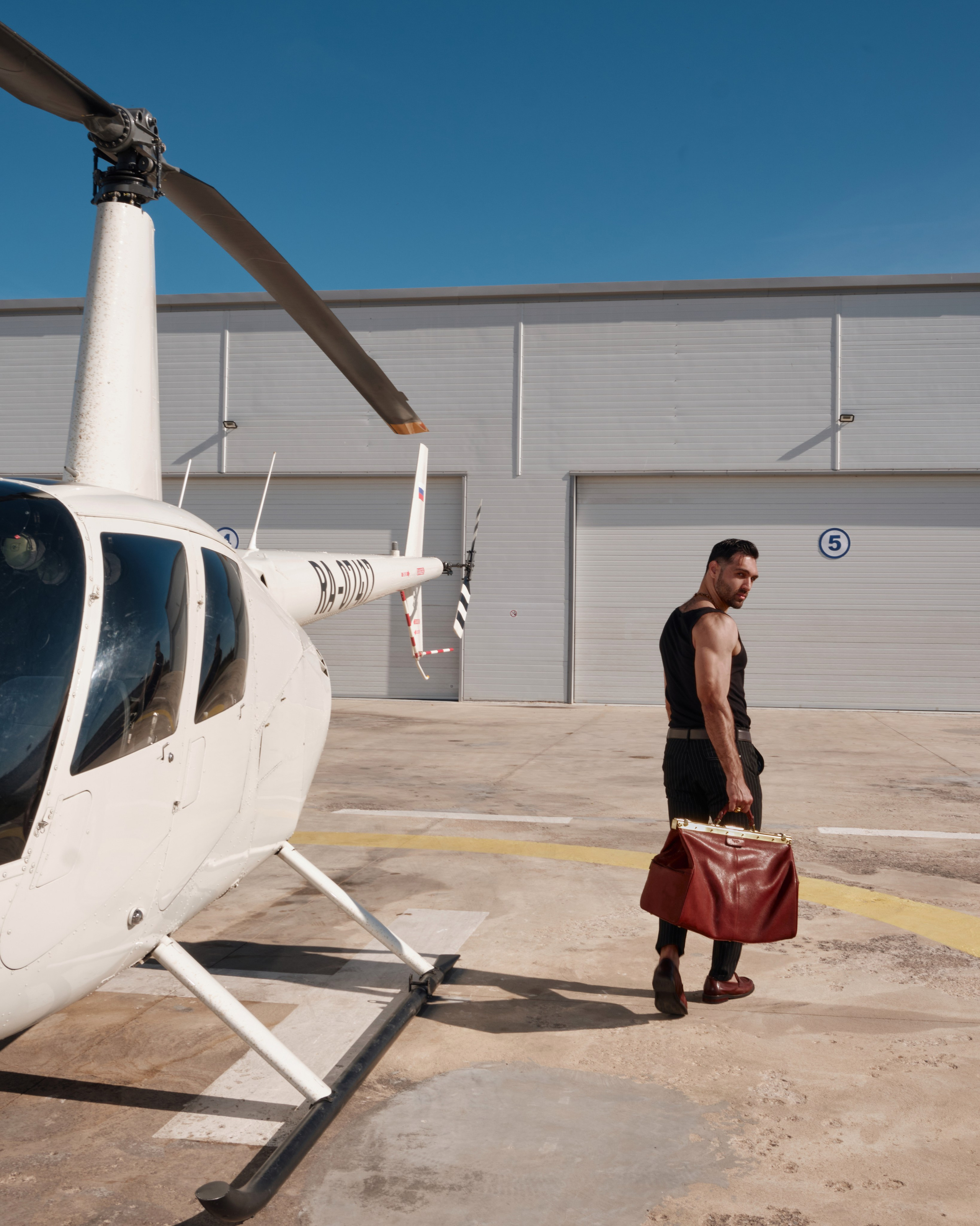 Имиджевая съемка Александра. Профессиональный фотограф в Москве Павел Жданов