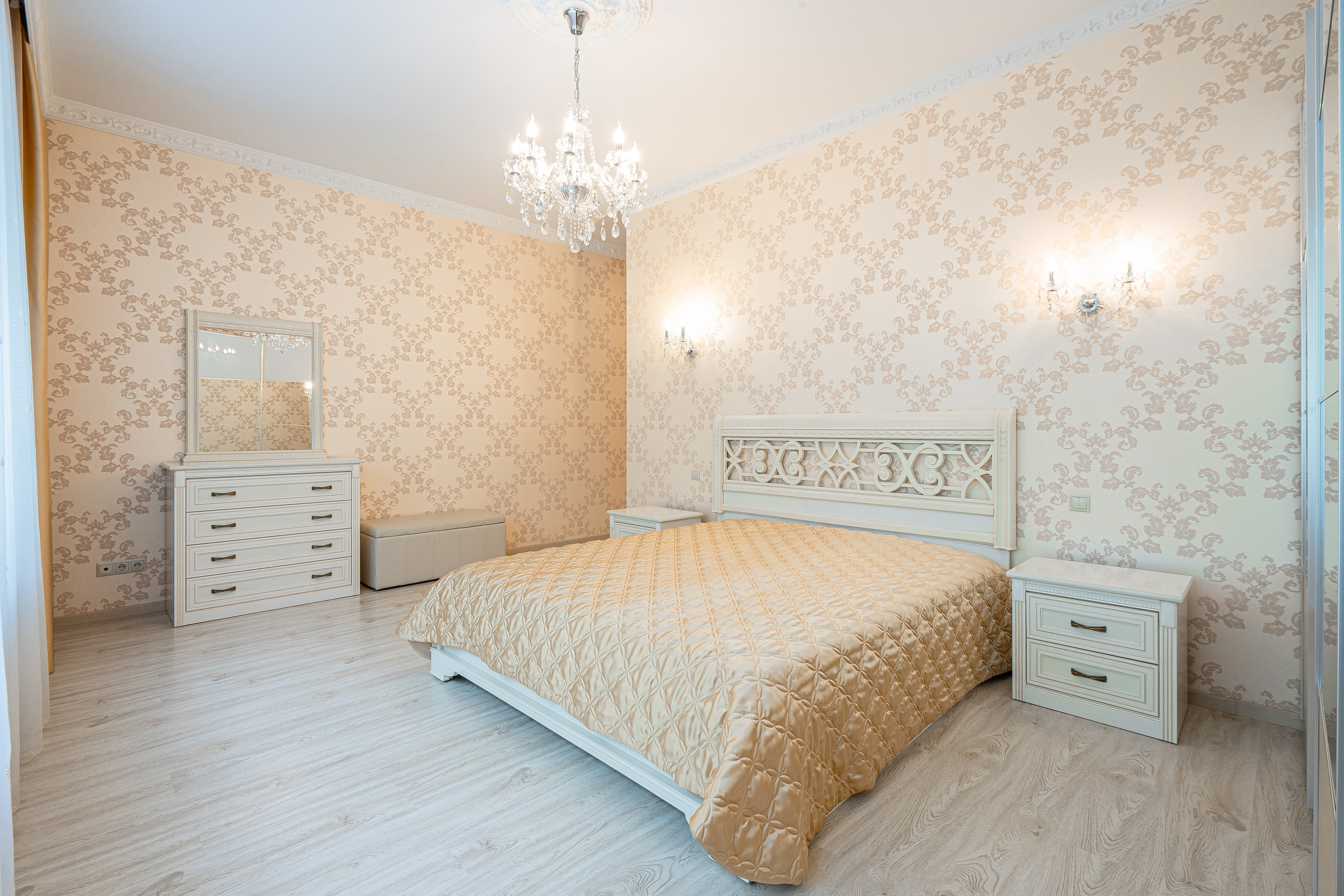 Счастливая. AEprod 📸 Фото | 3D туры | Видео | Озвучивание