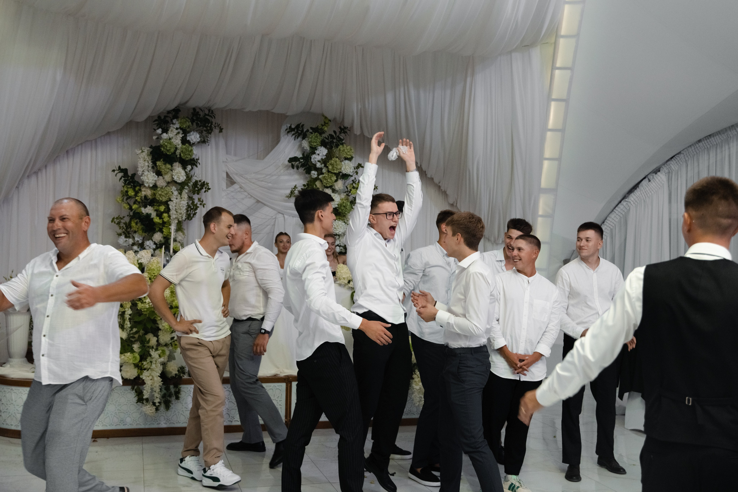 Елена & Даниил. Свадебный фотограф в Симферополе и Крыму