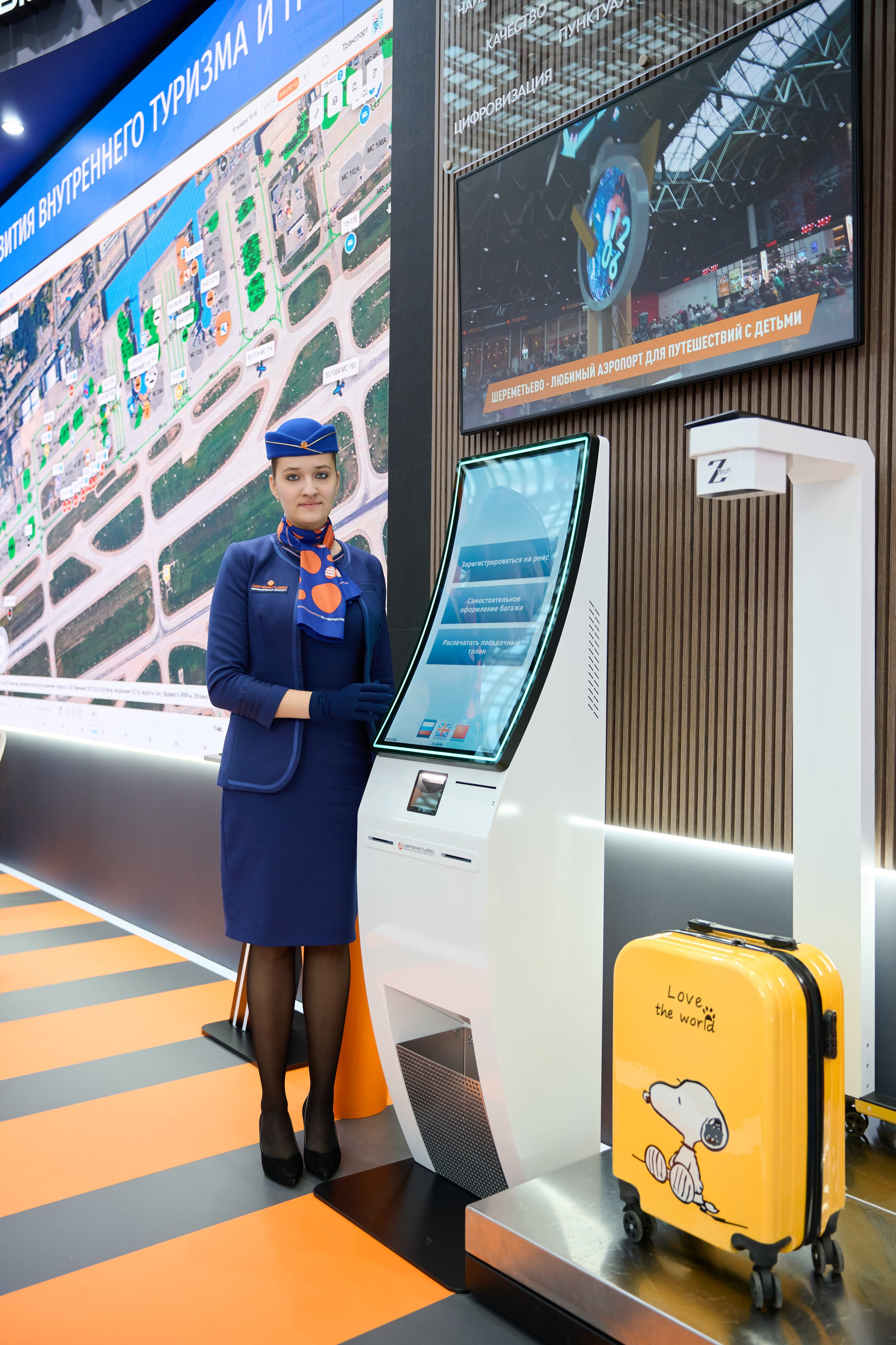 19 Международный форум и выставка Транспорт России. Сергей Богомолов. Свадебный и семейный фотограф