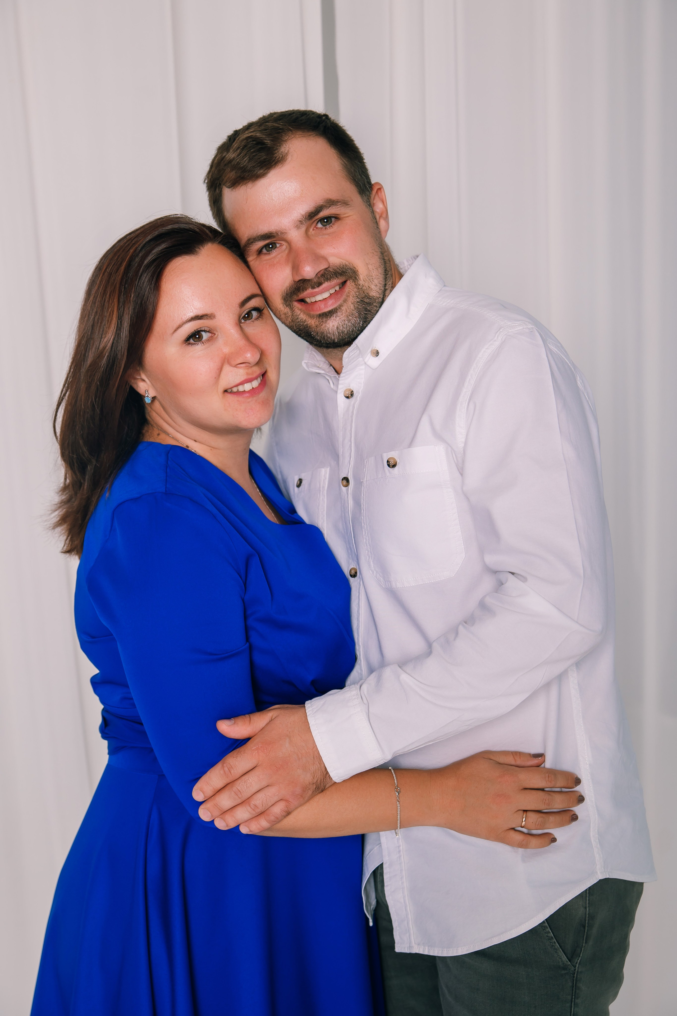 Фотосессия большой семьёй в студии в Екатеринбурге. Свадебный, семейный фотограф, контент съёмка. Екатеринбург. Елена Граф