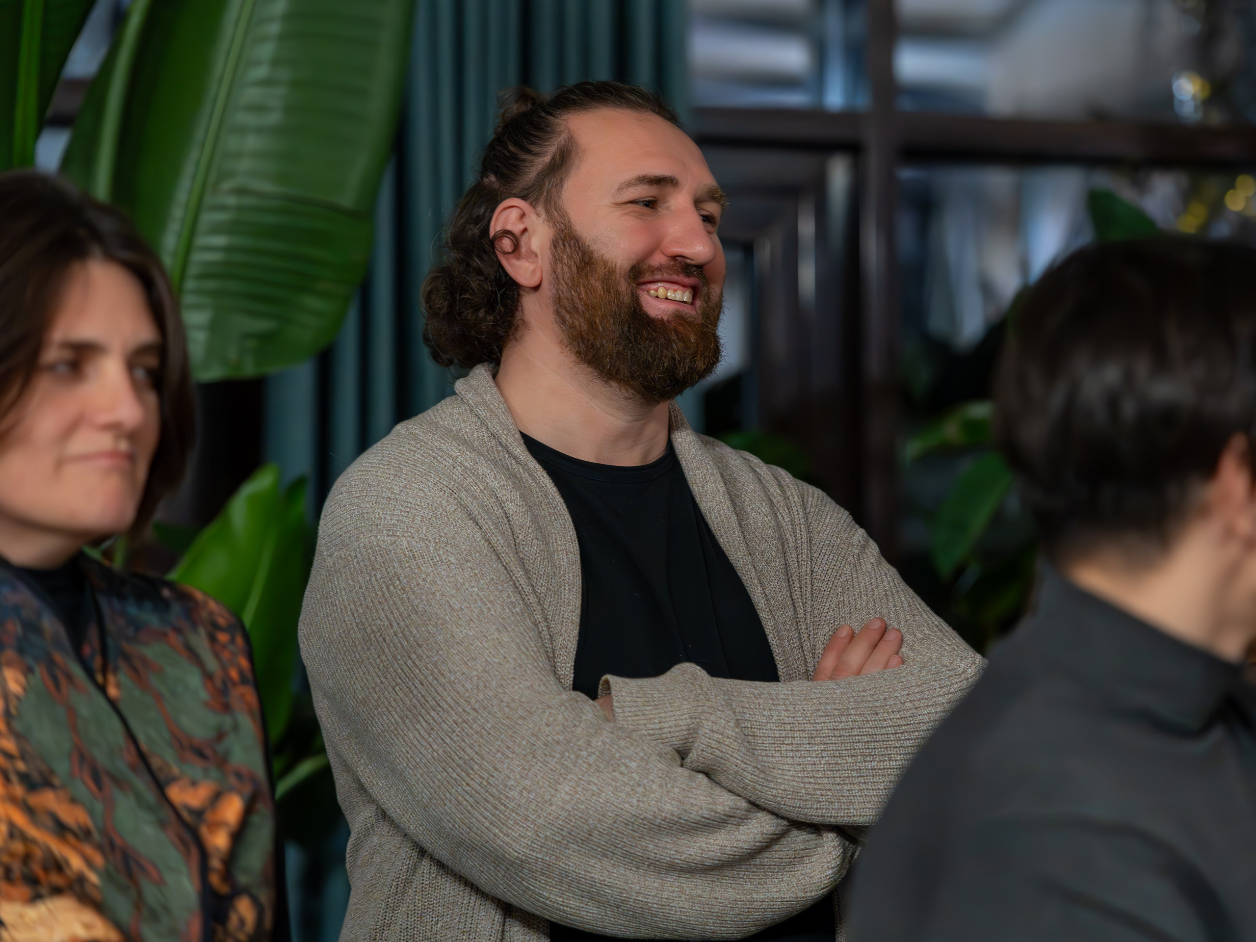 Предновогодняя встреча в пространстве Steford Hub. Репортажный фотограф в Красной Поляне и Сочи Павлюченко Екатерина