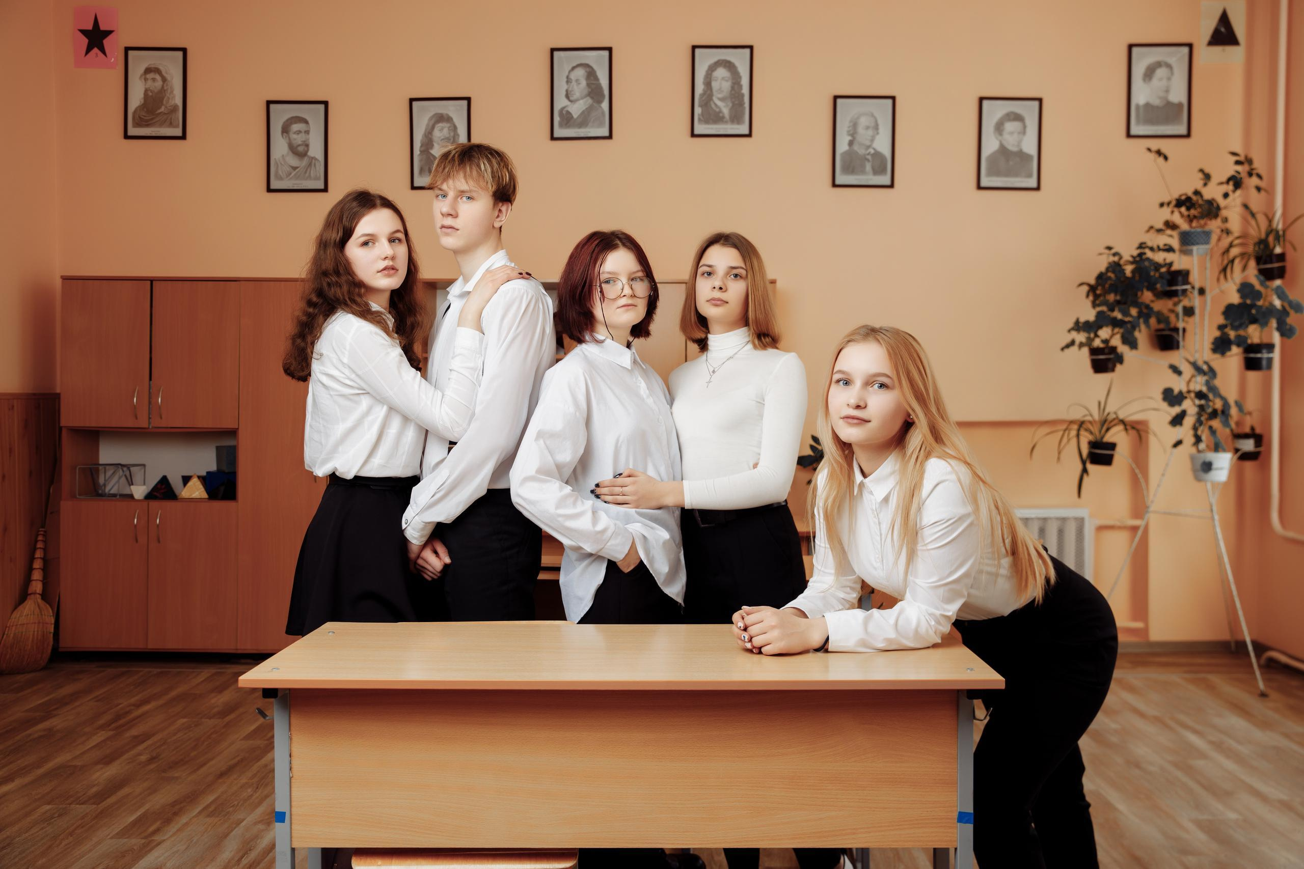 Школа. СТУДИЯ ХОРОШИХ ВЫПУСКНЫХ АЛЬБОМОВ МИНСК И ОБЛАСТЬ