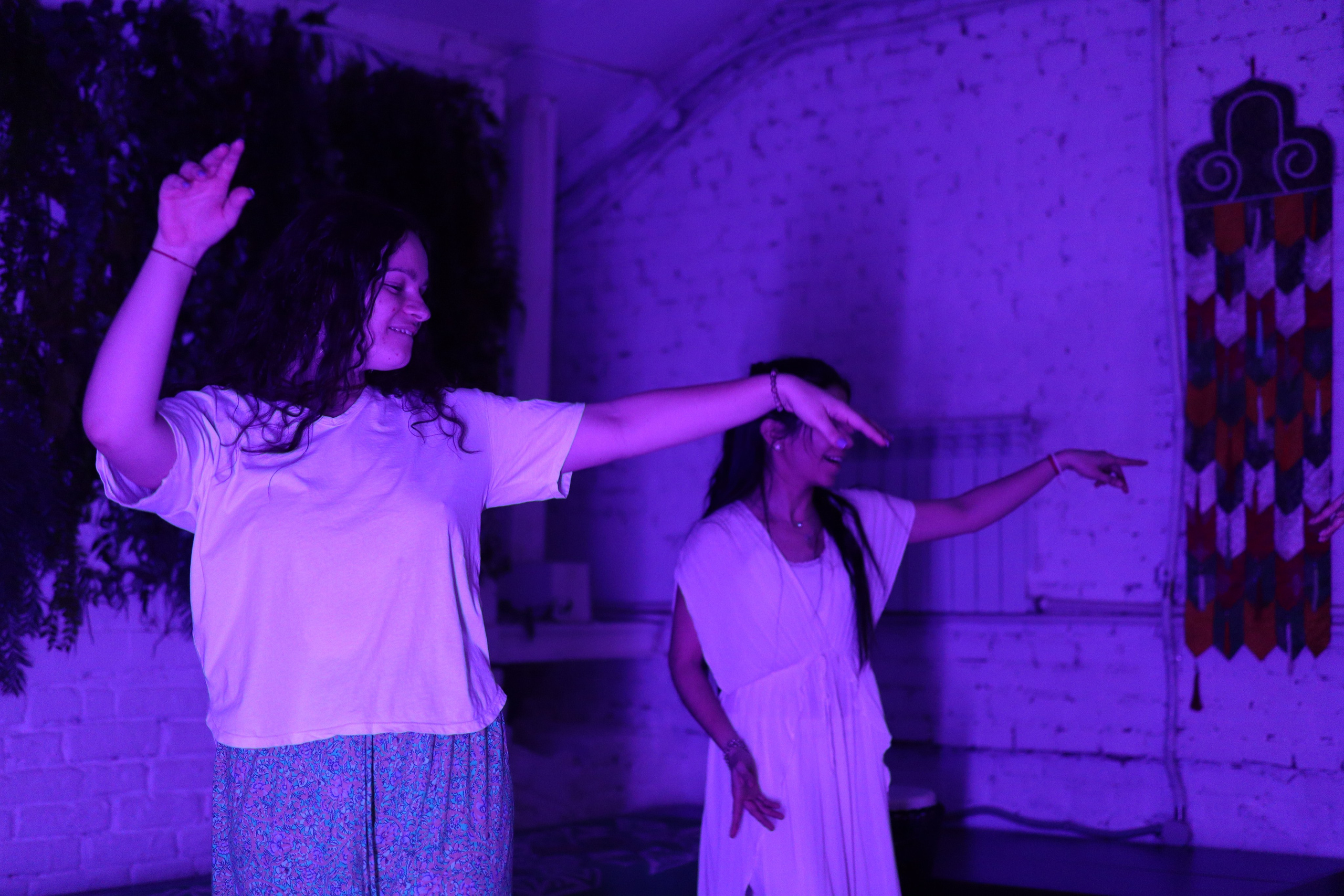 Bhakti Mantra. Photo Ninja