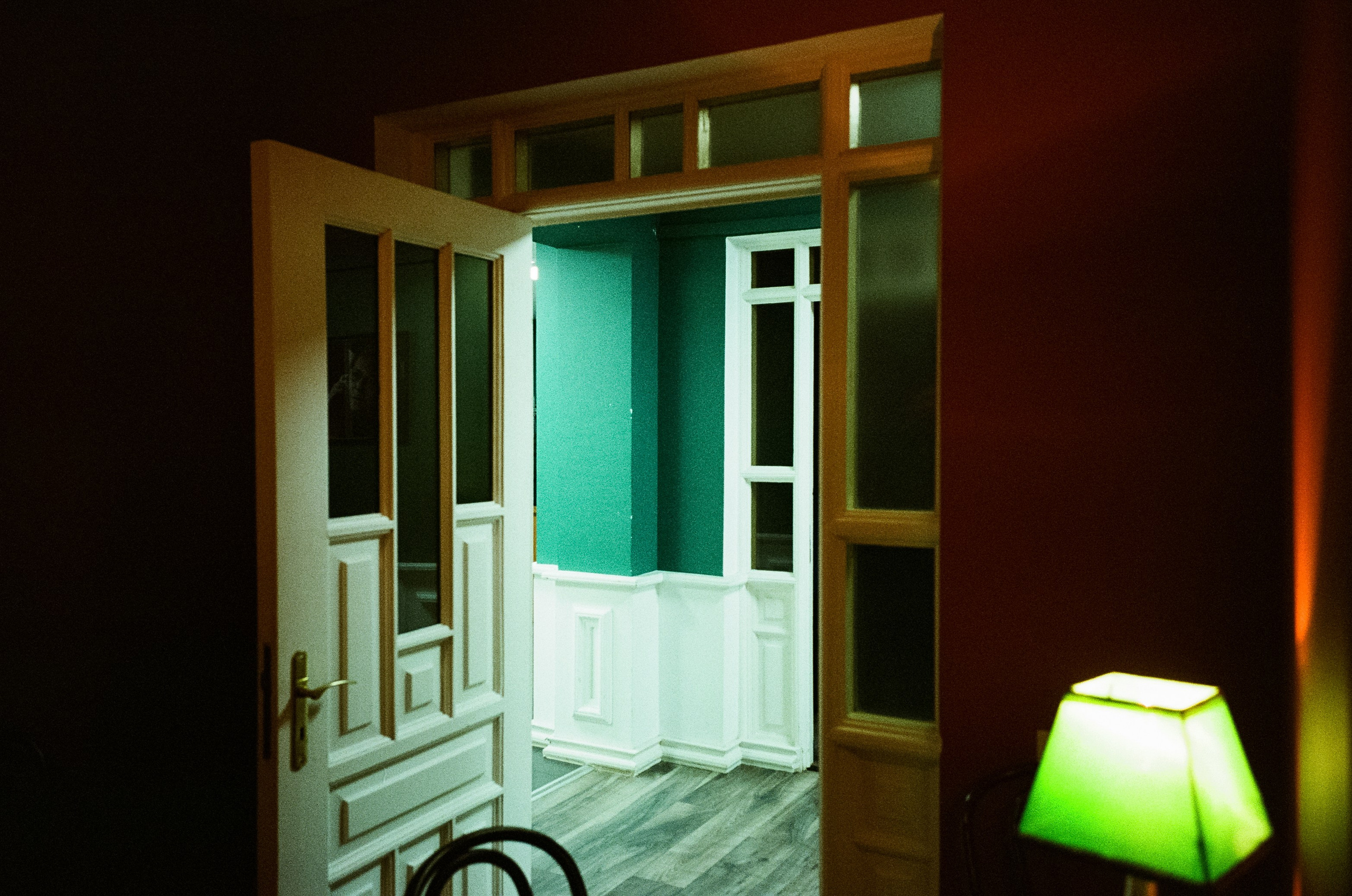 Театральные премьеры. Игры во флигеле. Фотограф-документалист Мария Осокина