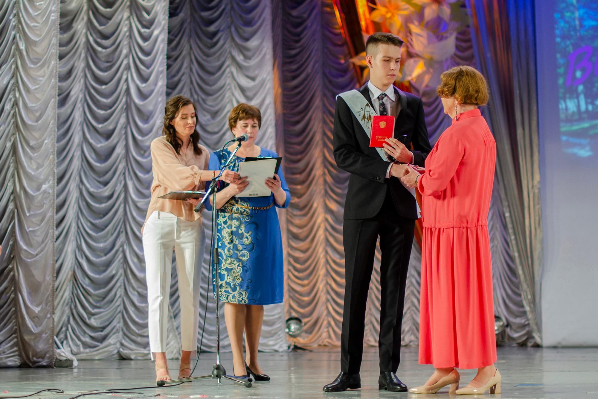 Выпускной. Фотовидео.рус