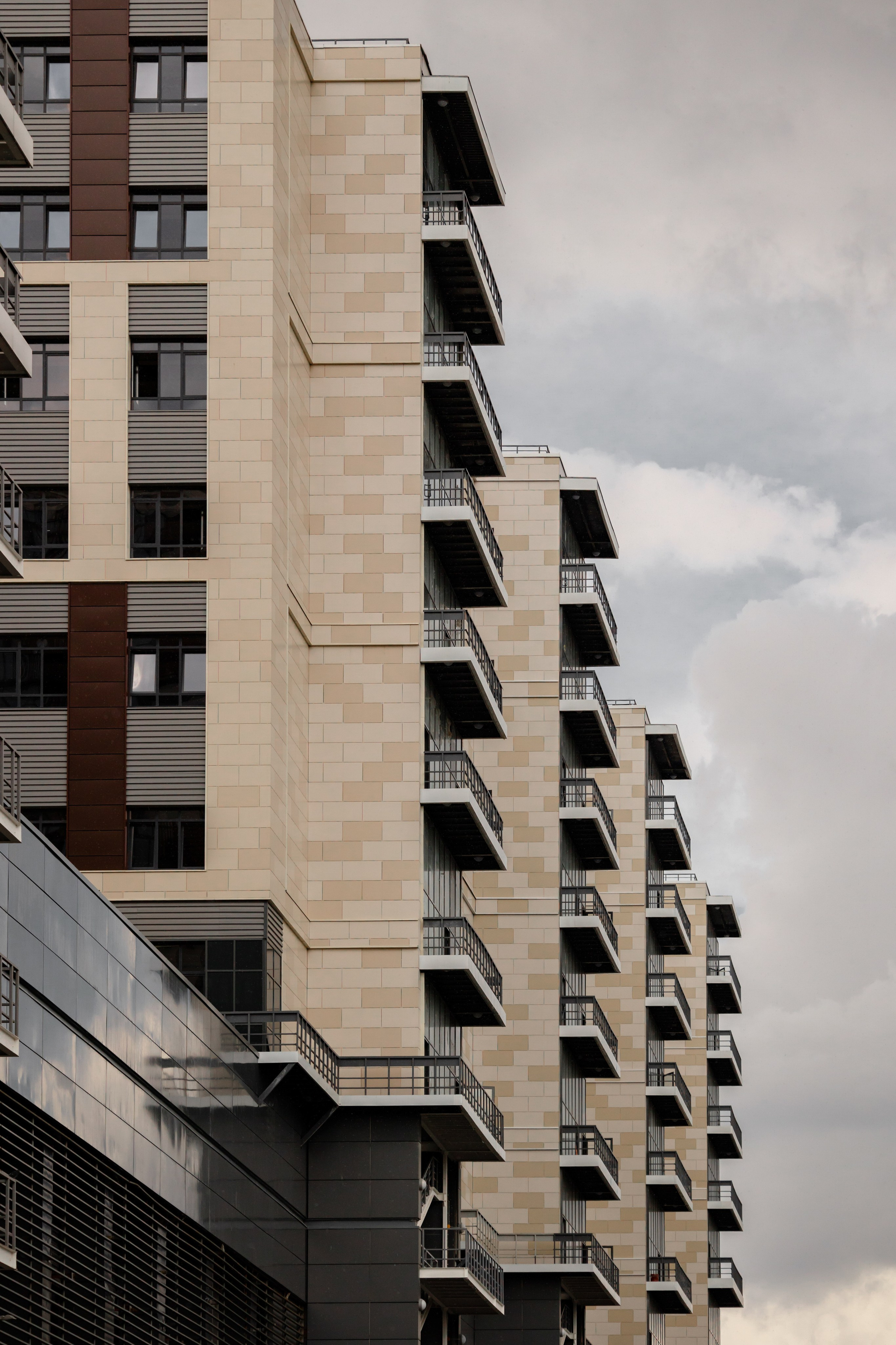 ЖИЛОЙ КВАРТАЛ — АВТОЗАВОДСКАЯ. АЛТ Портфолио