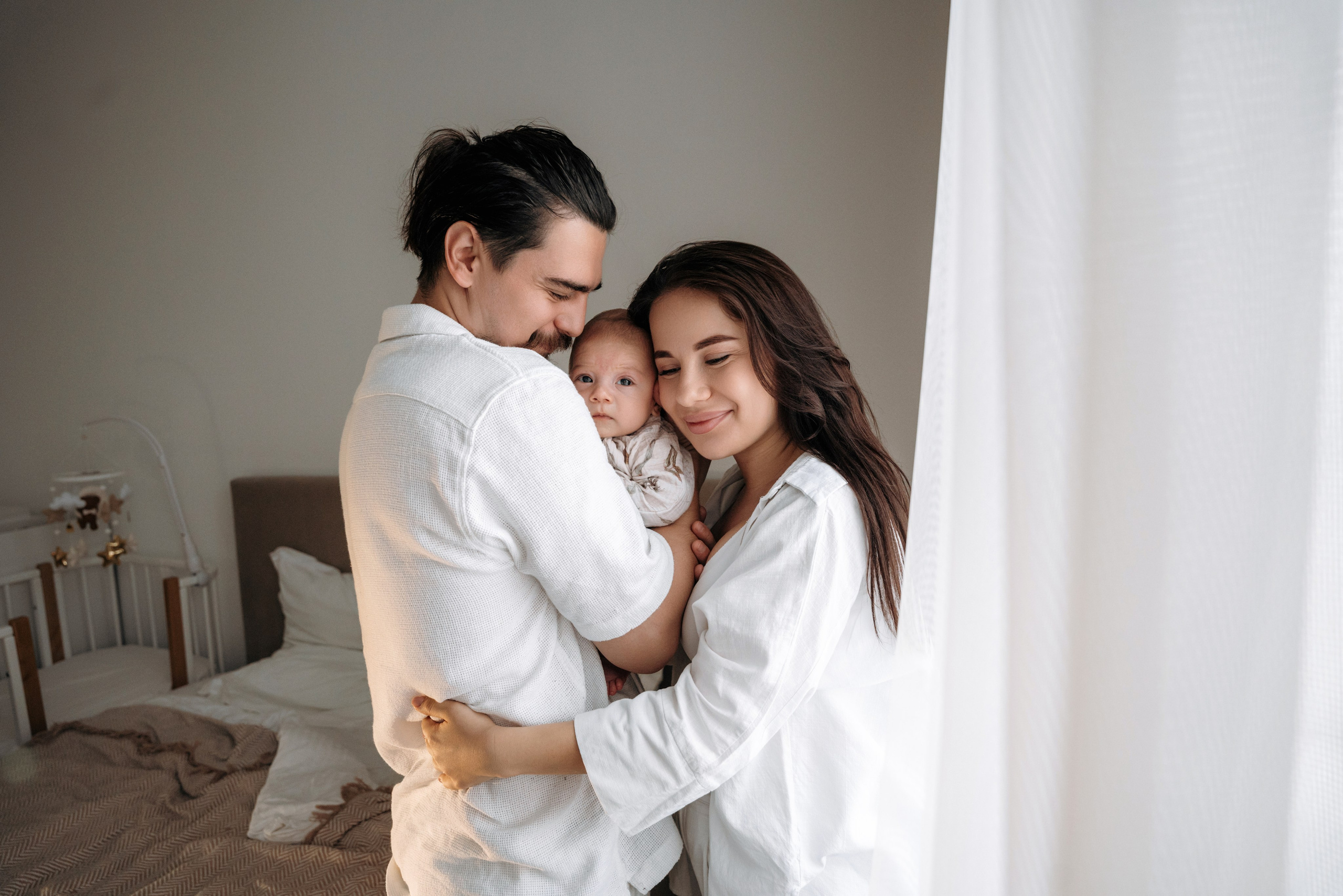 Малыш Марс дома с родителями. Семейный и свадебный фотограф в Ульяновске Арина Авдеева