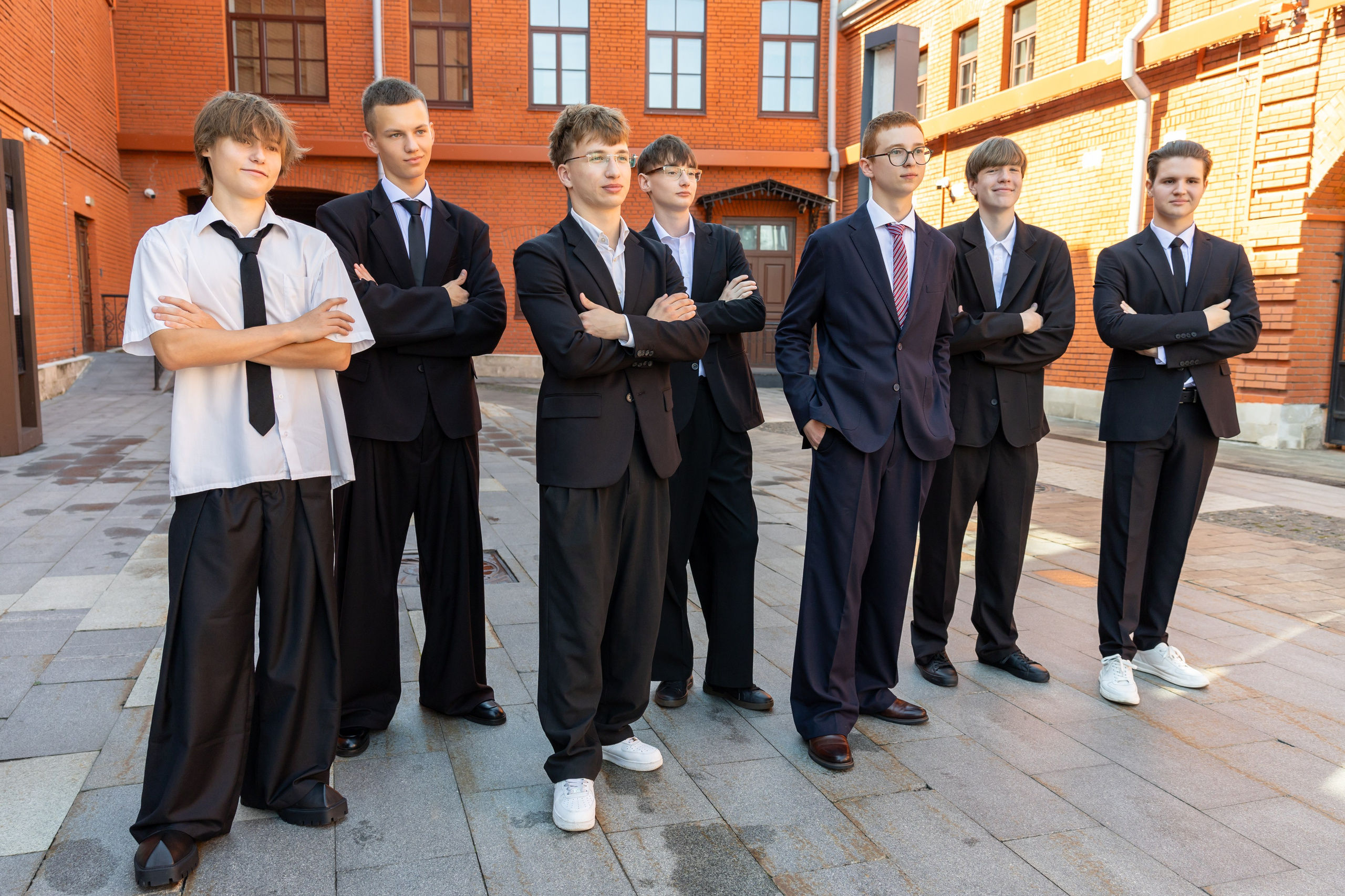 Школьная прогулка. Свадебная фотосъёмка в Москве, Туле