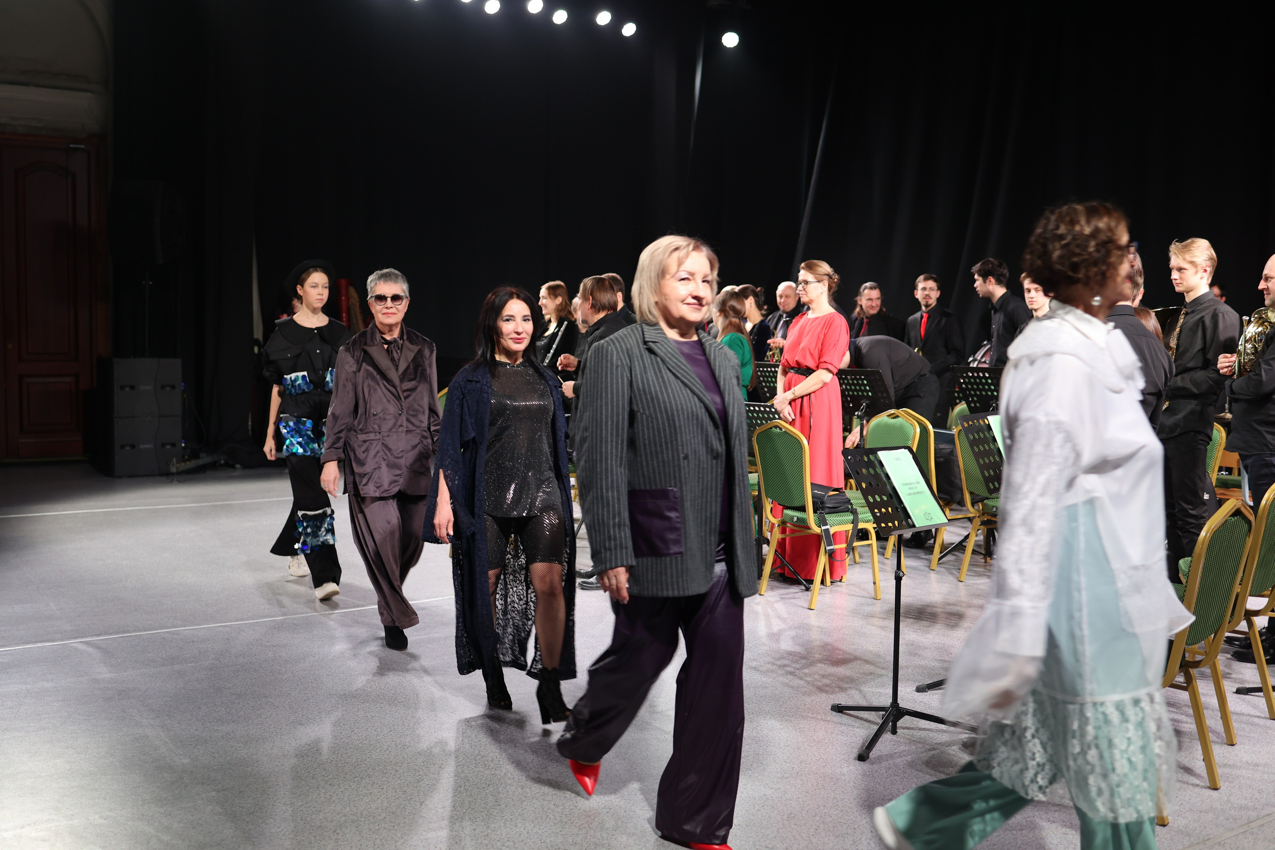 Модельный показ. Портретный фотограф в Санкт-Петербурге