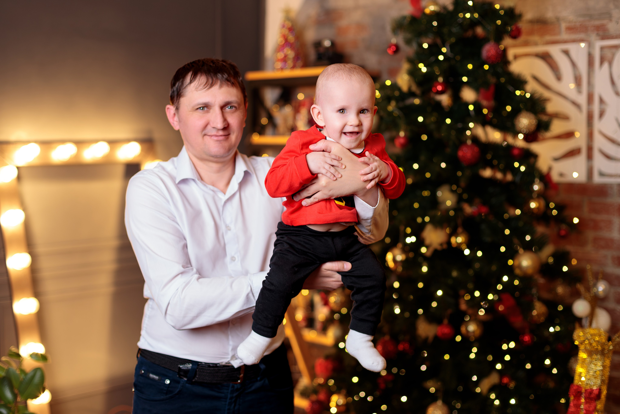 Новогодняя съёмка семьи Ларисы. Семейный Фотограф в Красноярске Крохалев Сергей