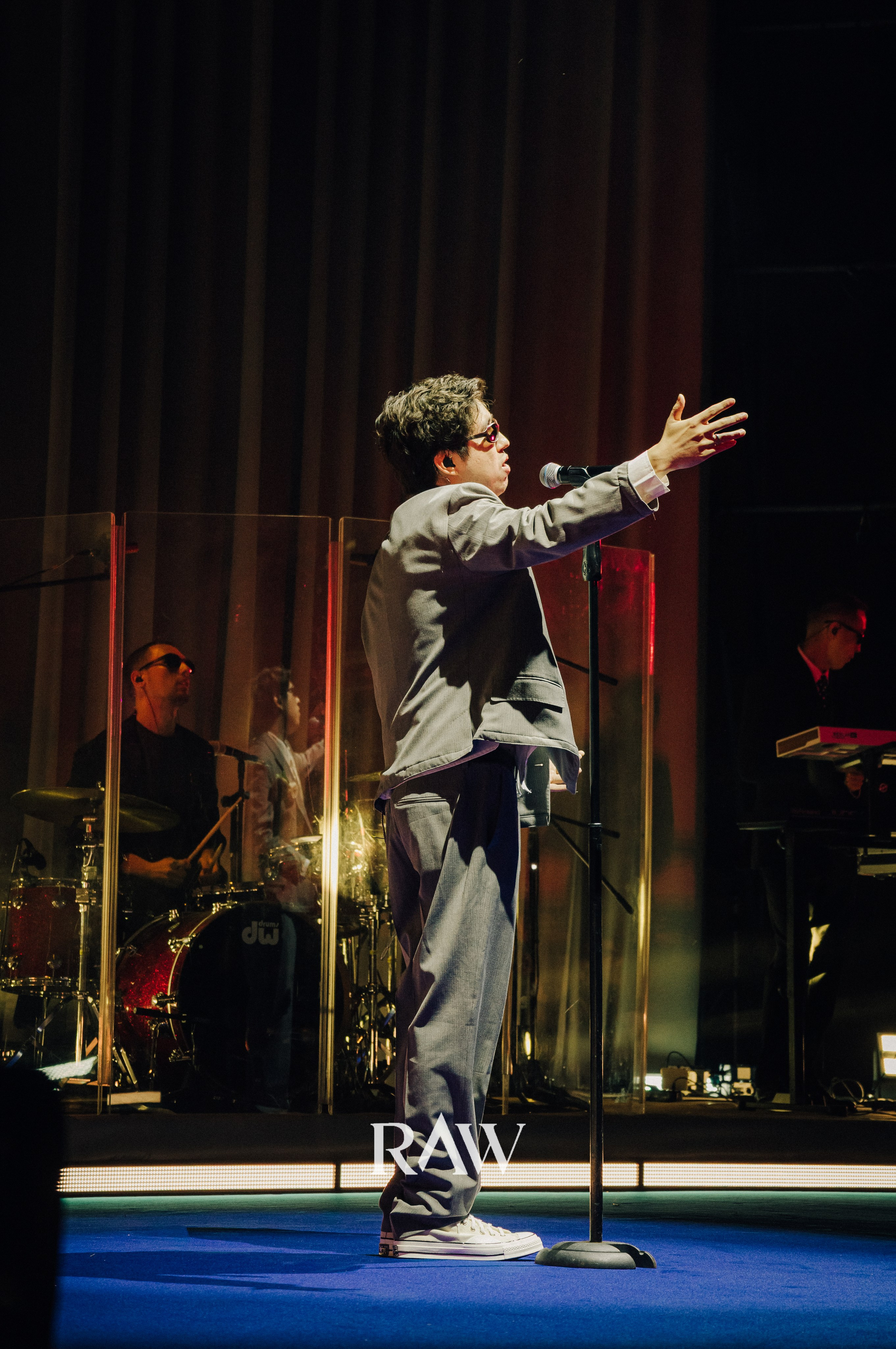 M'Dee Solo Concert. Maksiimiliano Raw фотограф Алматы