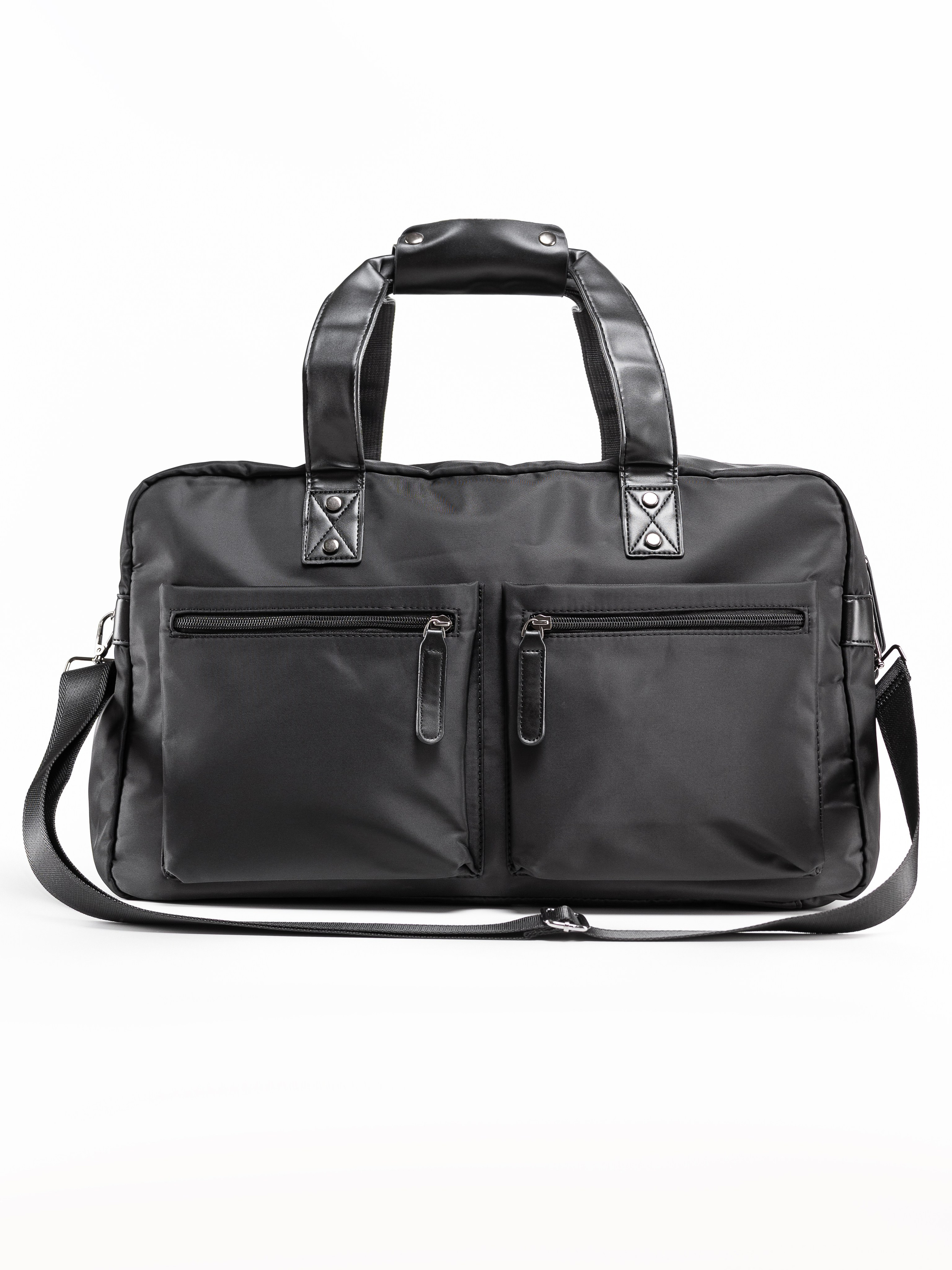 Сумки спортивные предметка. Предметный фотограф, фото для маркетплейсов Пятигорск, КМВ