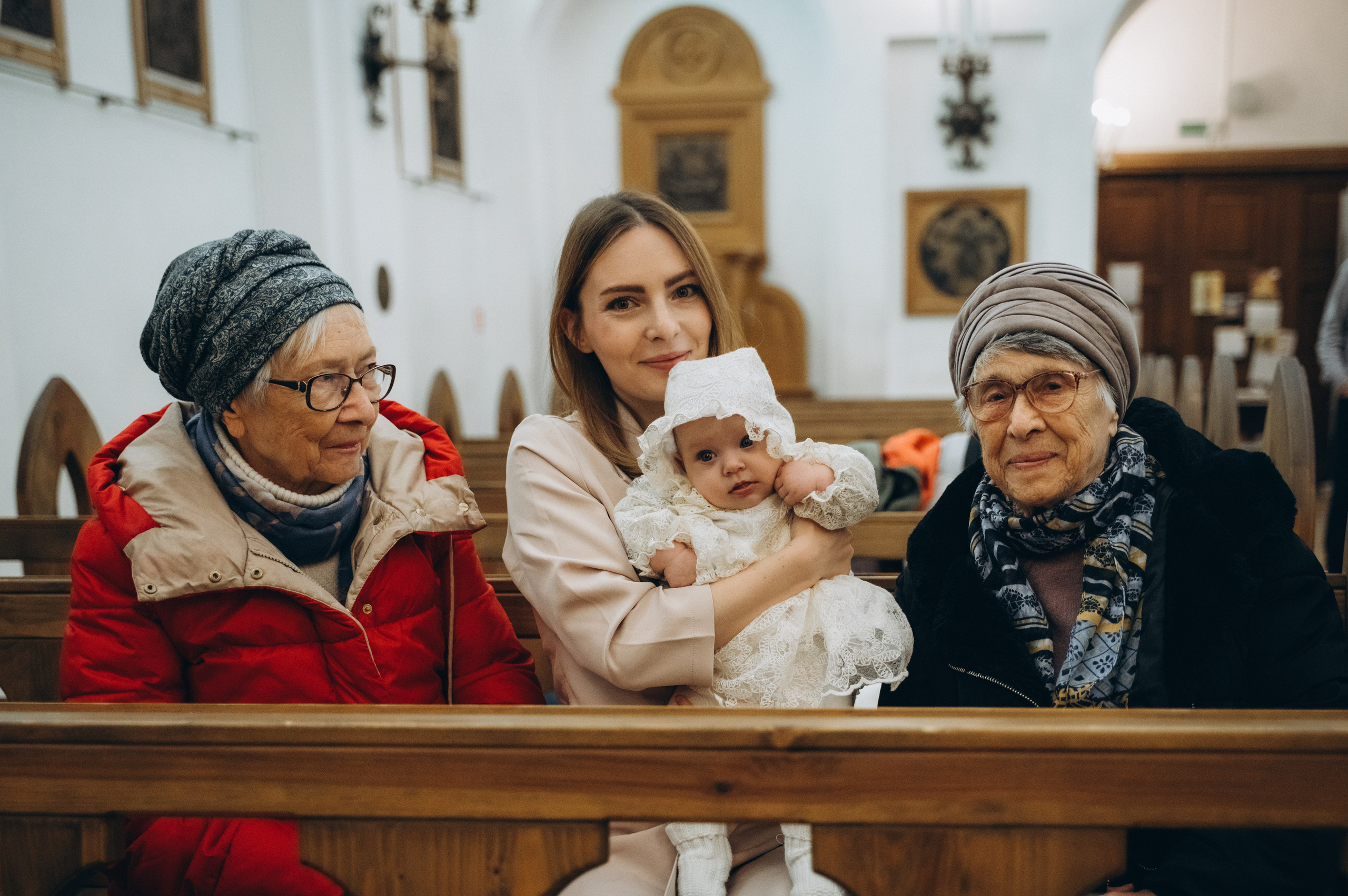 Крещение Эмили (Золотогорский костёл Пресвятой Троицы). Семейный фотограф в Минске Дарья Дреко