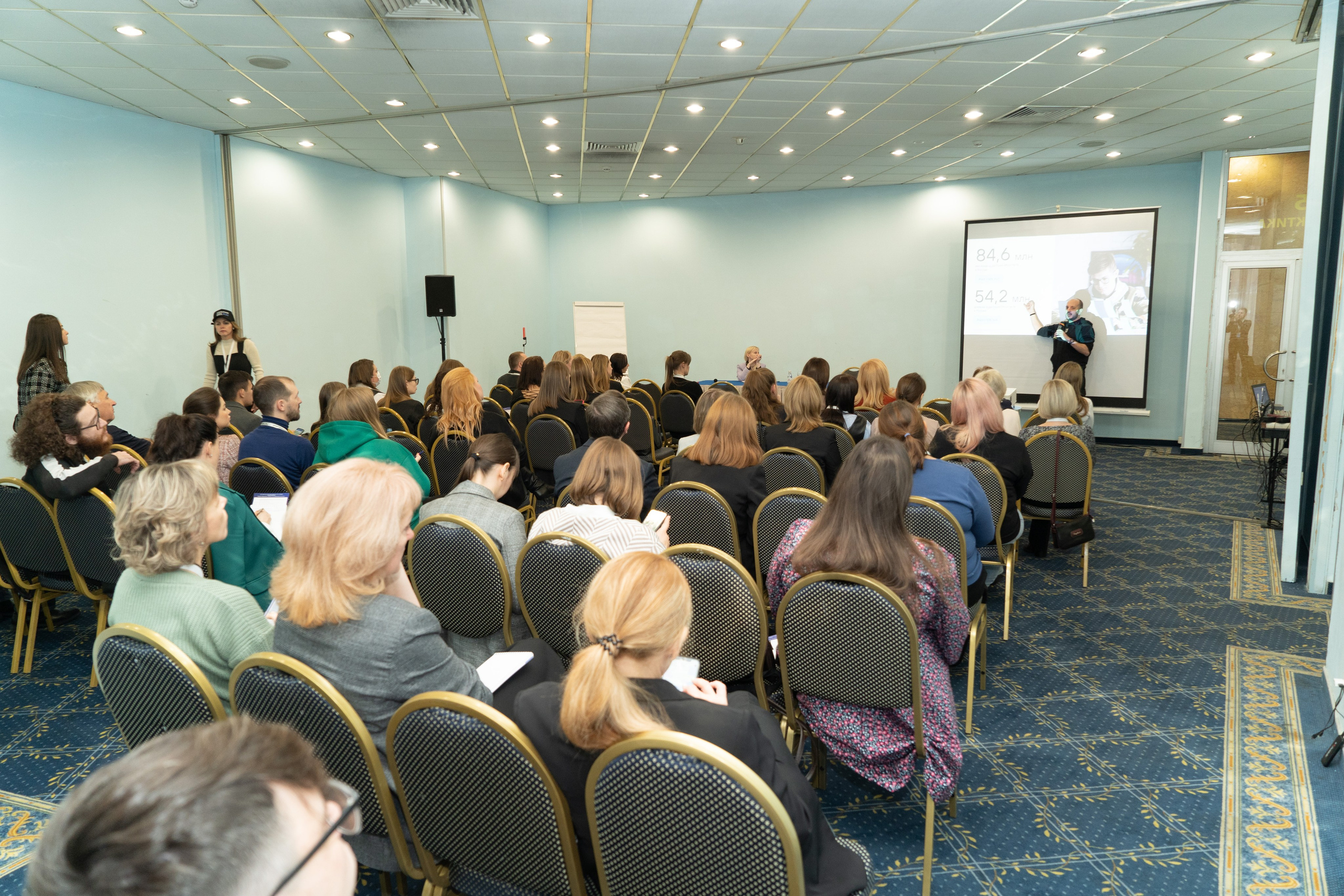 Уральский форум. Профессиональный портретный фотограф в Москве Владимир Глаголев