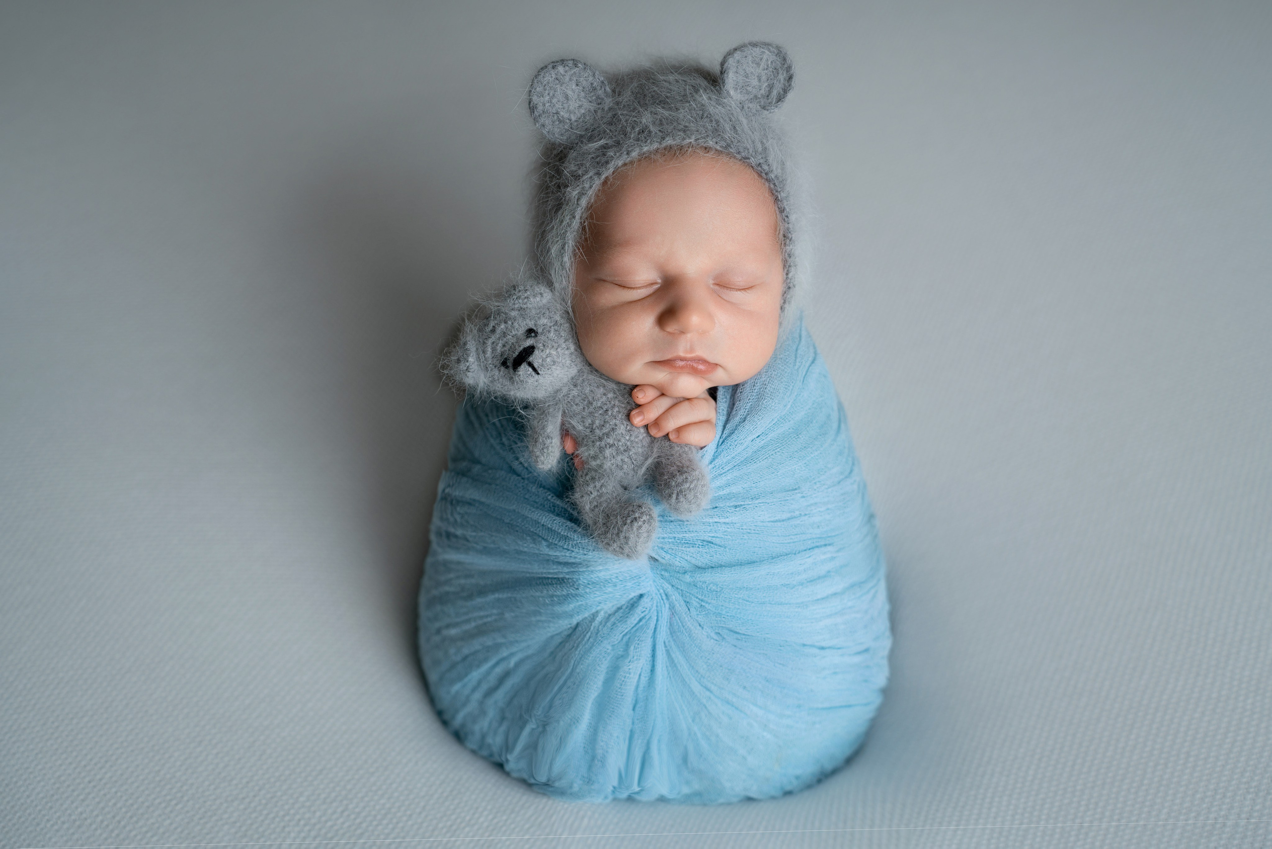 Ньюборн. Фотограф новорожденных Оренбург и свадебный фотограф Оренбург