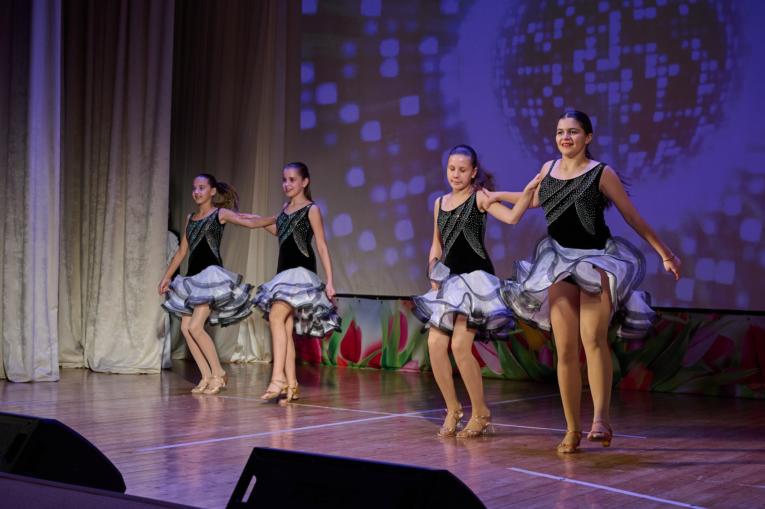 День матери ДК Кабардинка. Жизнь курорта Кабардинка в фотографиях