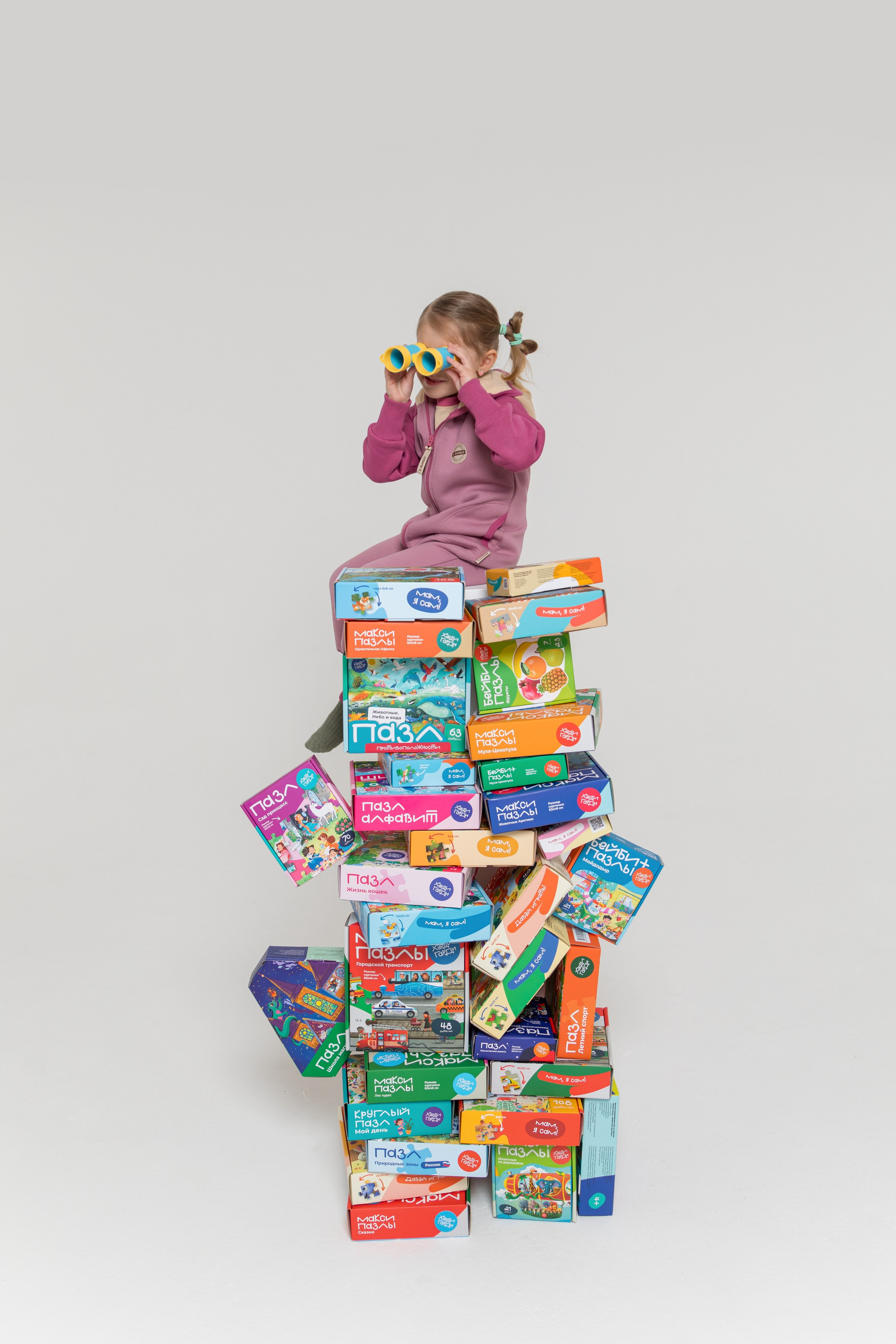 Имиджевая и каталожная съёмка для бренда детских пазлов. Детский и контент фотограф Надя Волкова Санкт-Петербург