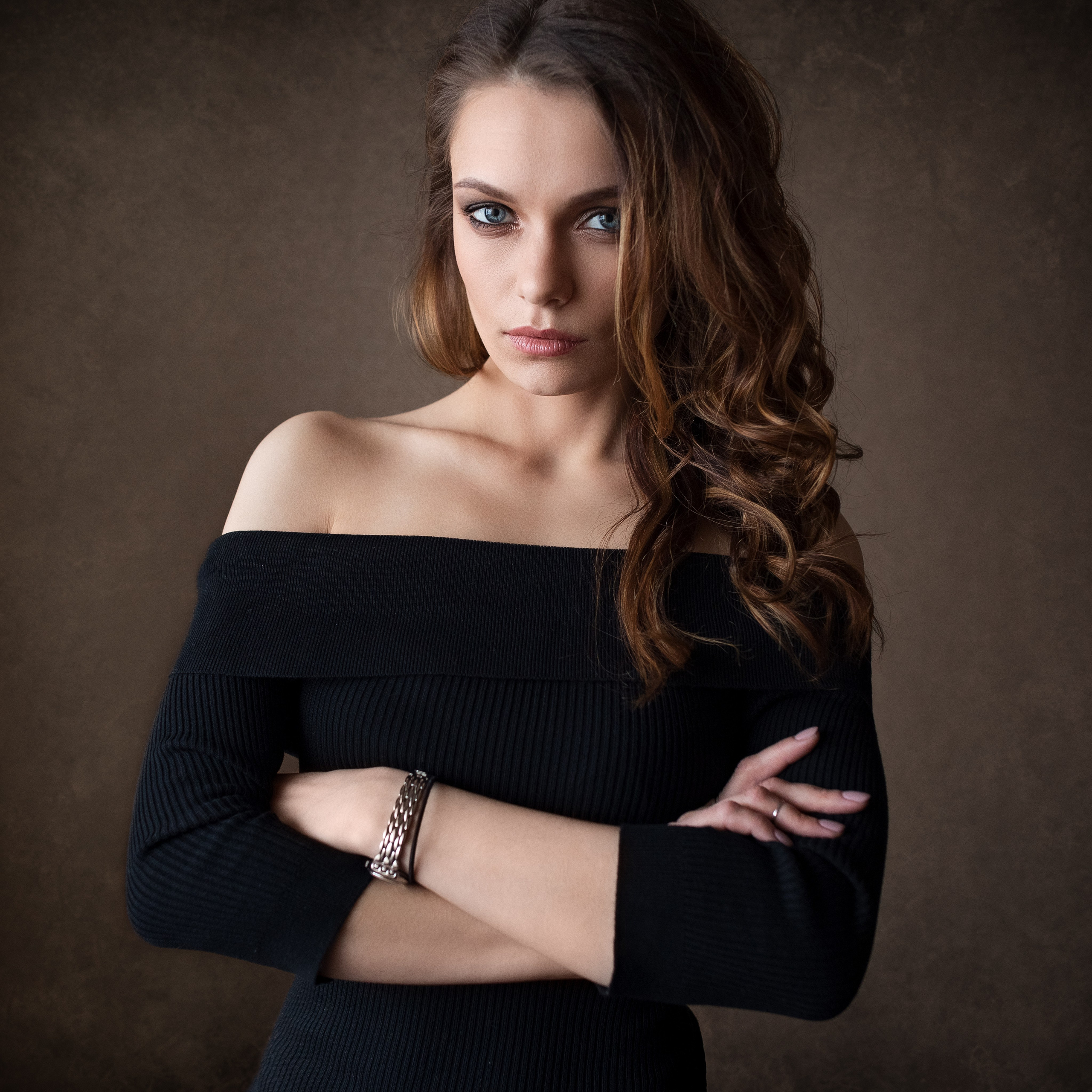 Портретный фотосет у окна с Екатериной К для «себя»