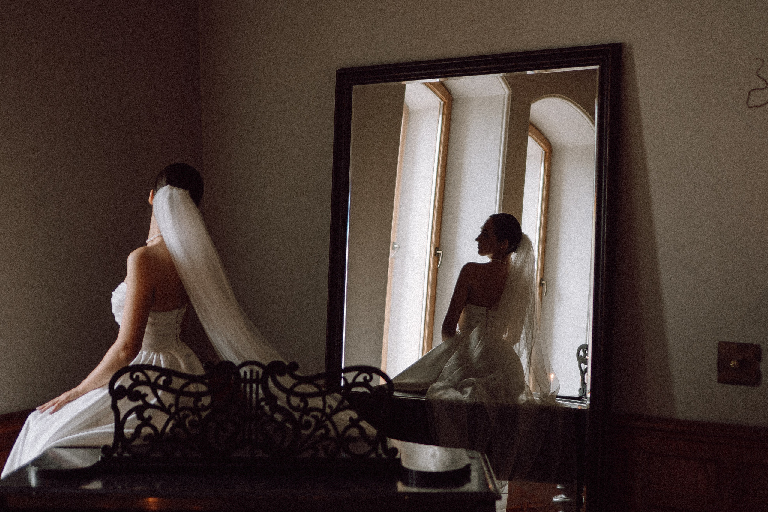 СВАДЕБНАЯ ПРОГУЛКА В САНТК-ПЕТЕРБУРГЕ (ИСАКИЕВСКИЙ СОБОР, ЗИМНЯЯ КАНАВКА, ЭРМИТАЖ И БОЛЬШАЯ МОРСКАЯ УЛИЦА). Профессиональный фотограф, Санкт-Петербург — Виктория Богомолова