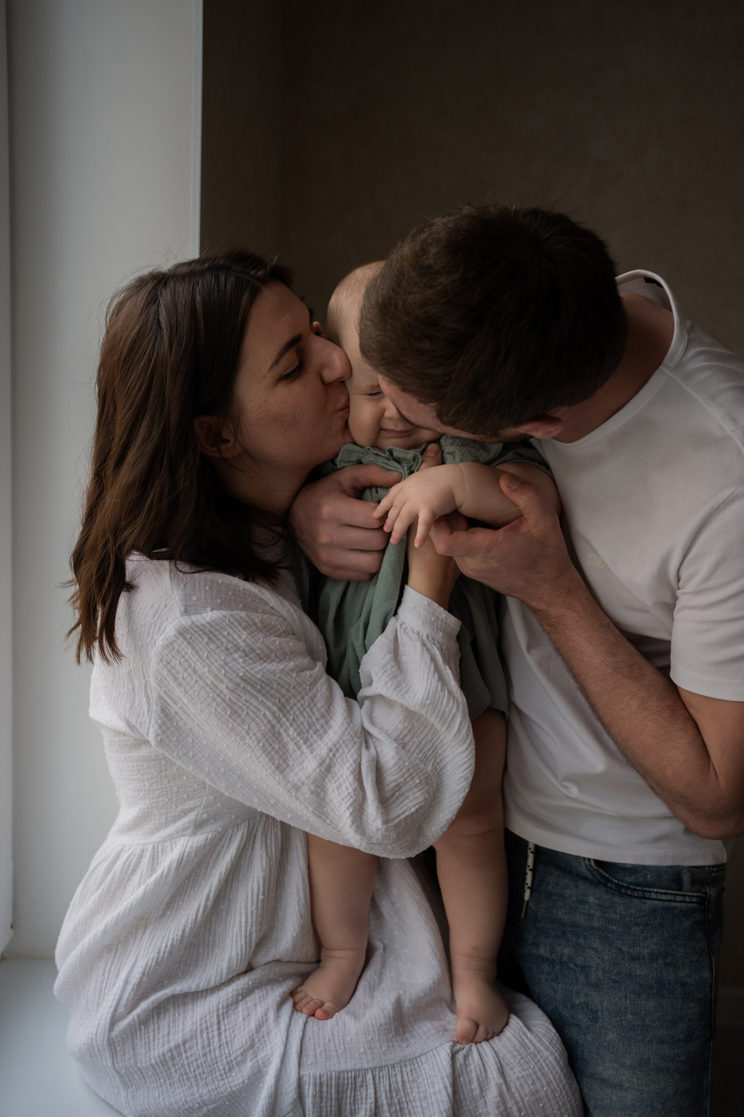 Домашняя фотосессия. Годик Еве. Фотограф грудного вскармливания в Москве Екатерина