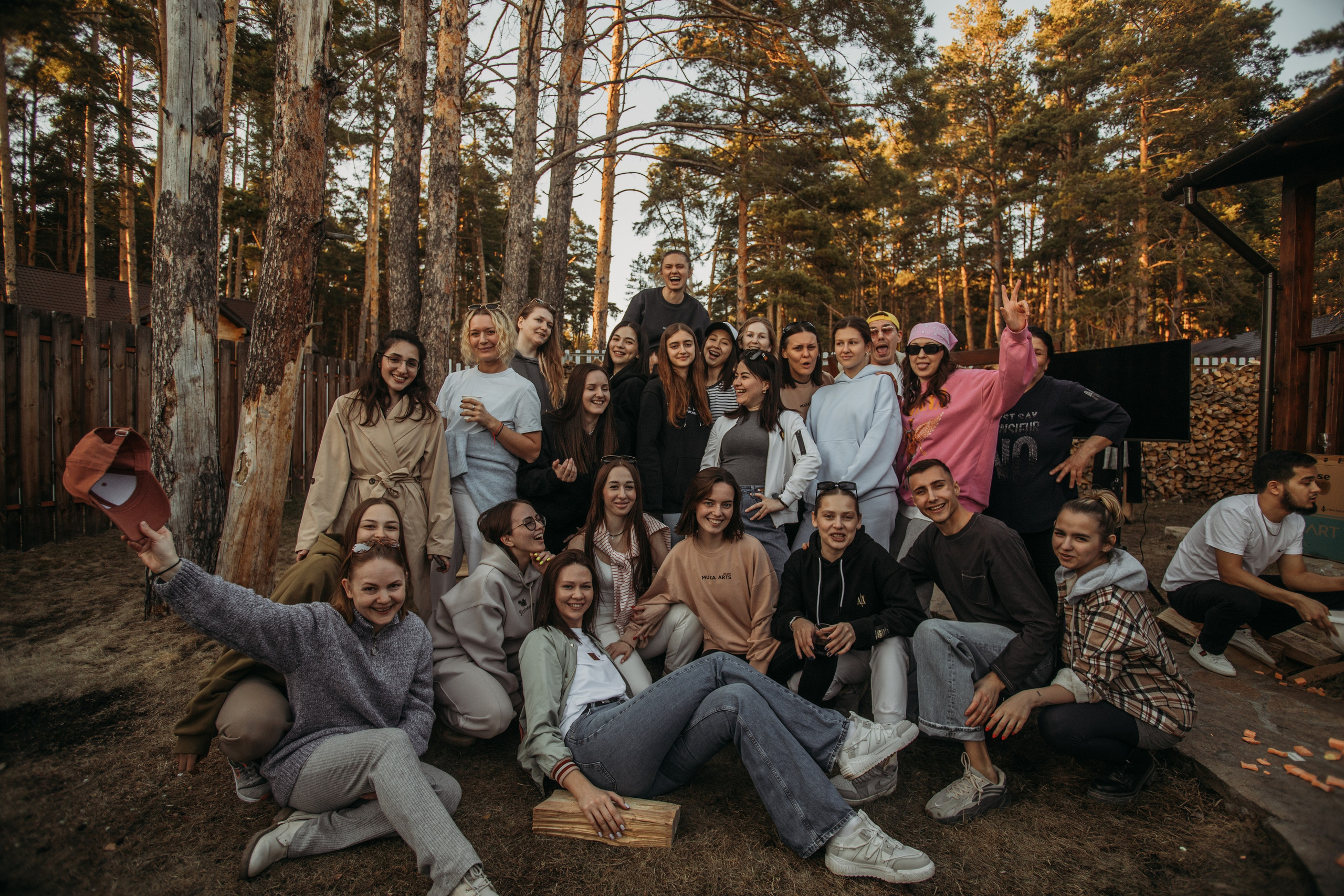 Корпоратив Muza_Arts. Венера Гайн. Репортажный фотограф  Тюмень. Обучение фотографии с 0