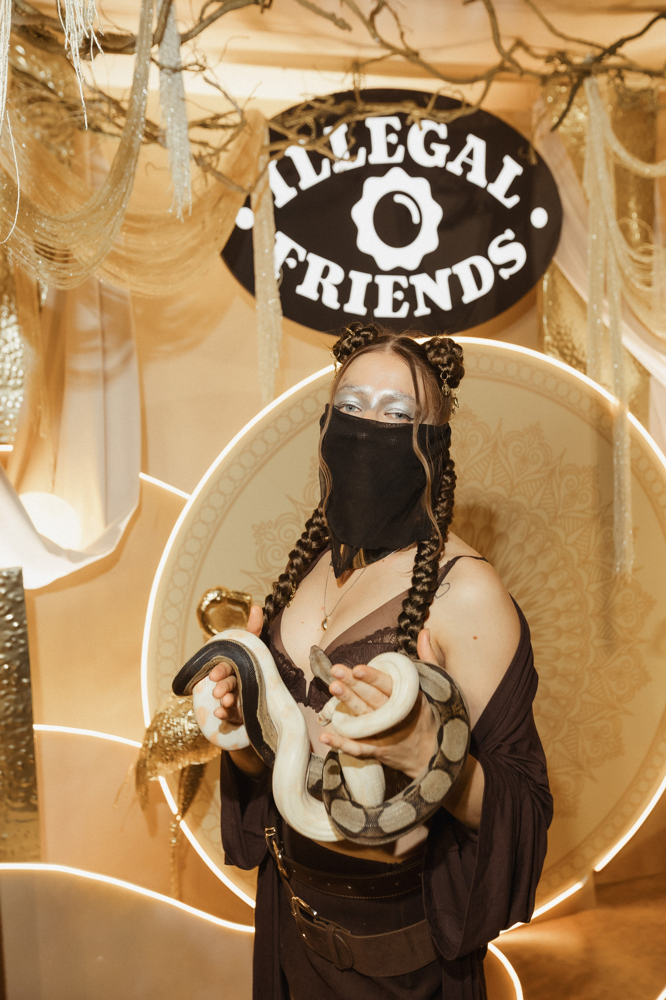 ILLEGAL FRIENDS — MIRAGE [PART II]. СВОИ. ФОТООТЧЕТЫ-СОБЫТИЯ-МЕСТА