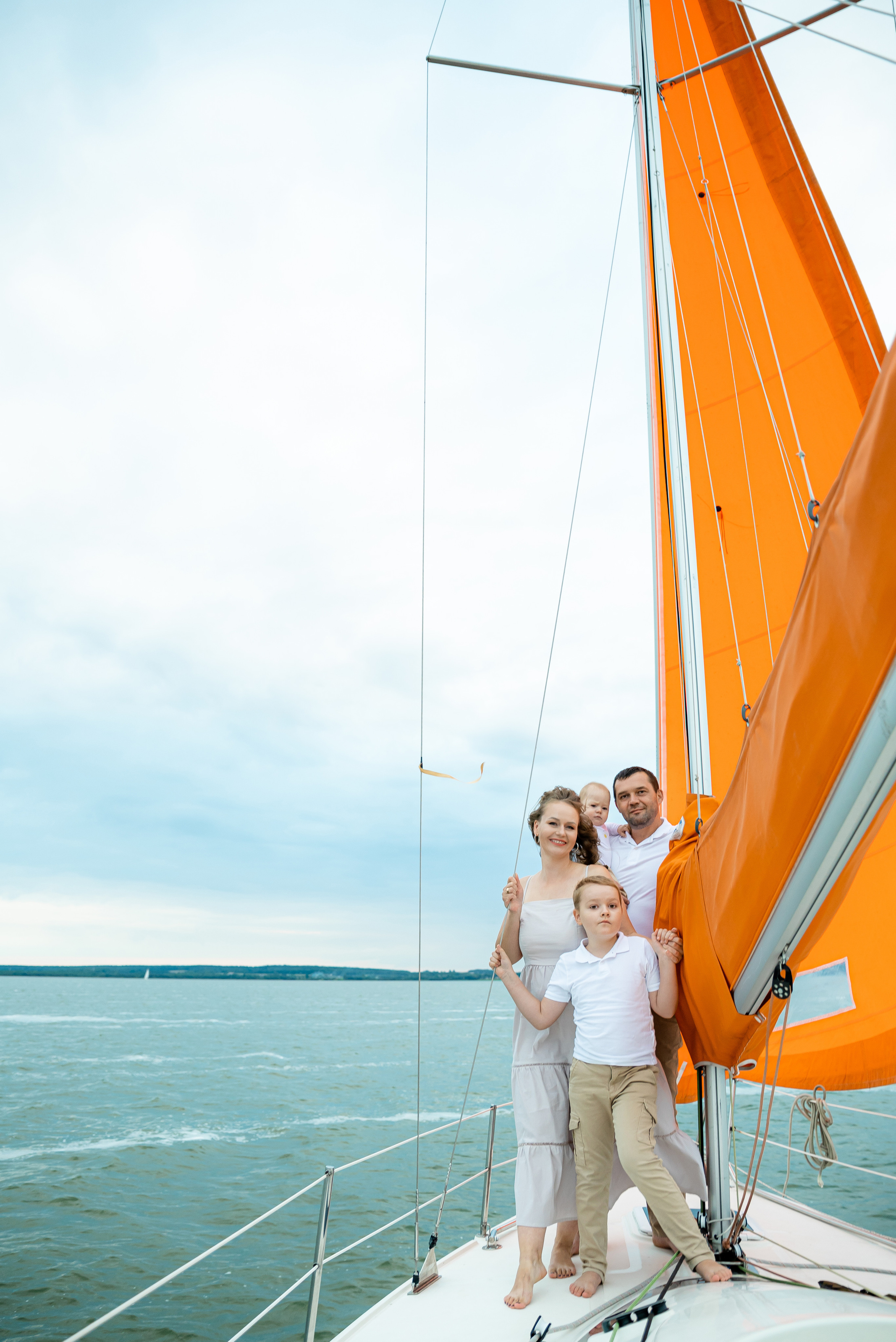 Прогулка на яхте. Свадебный и портретный фотограф в Минске Наташа Каракулова