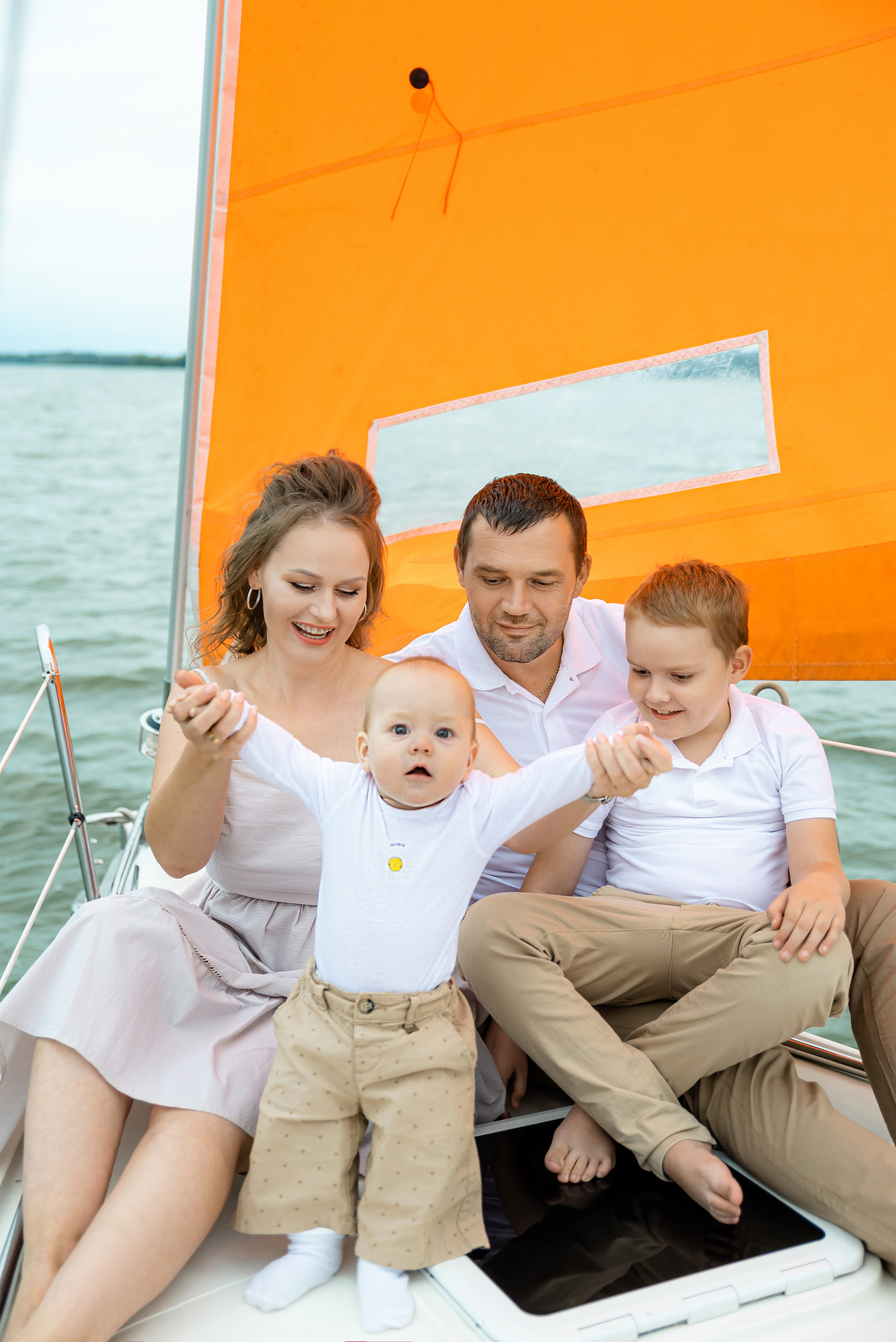 Прогулка на яхте. Свадебный и портретный фотограф в Минске Наташа Каракулова