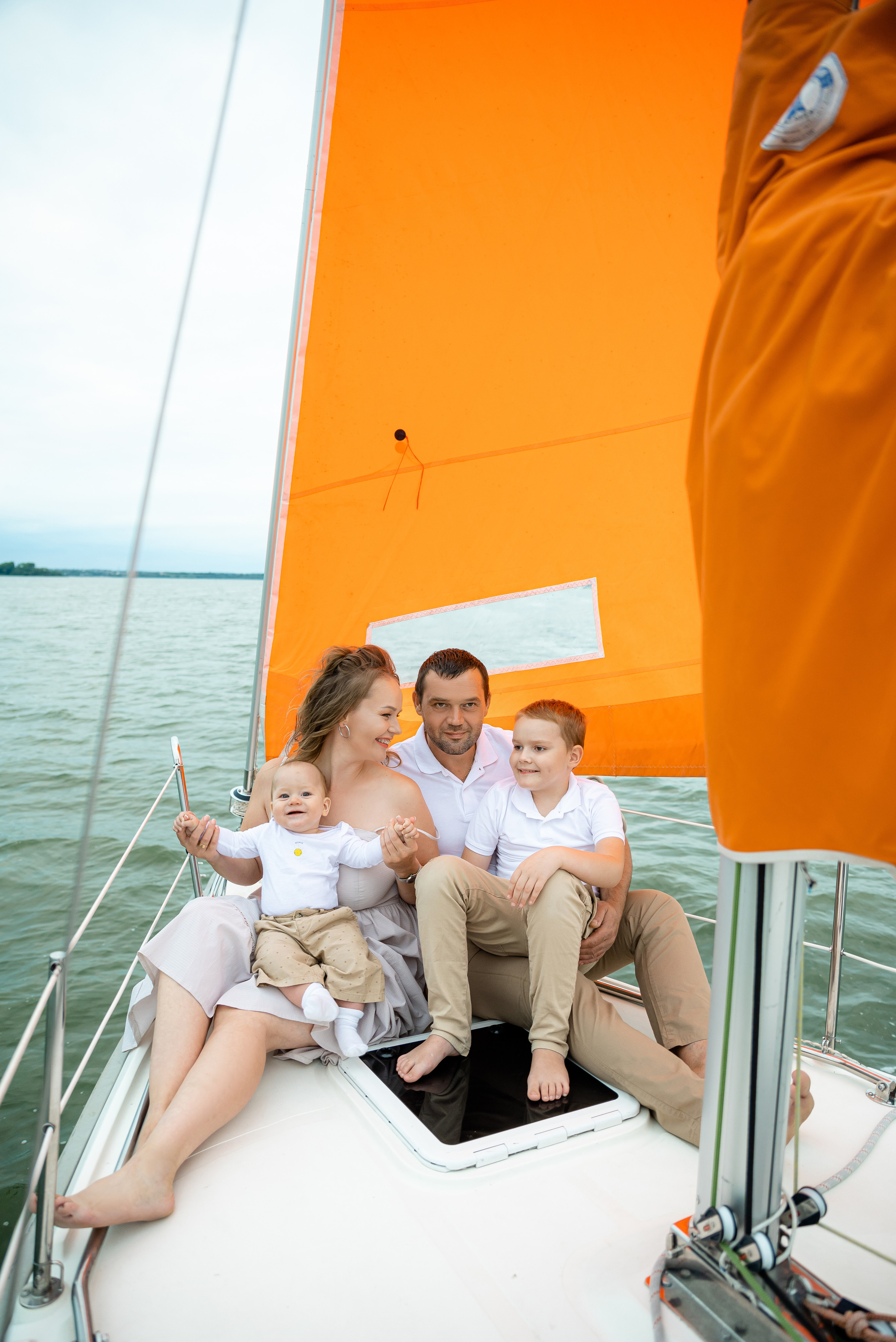 Прогулка на яхте. Свадебный и портретный фотограф в Минске Наташа Каракулова