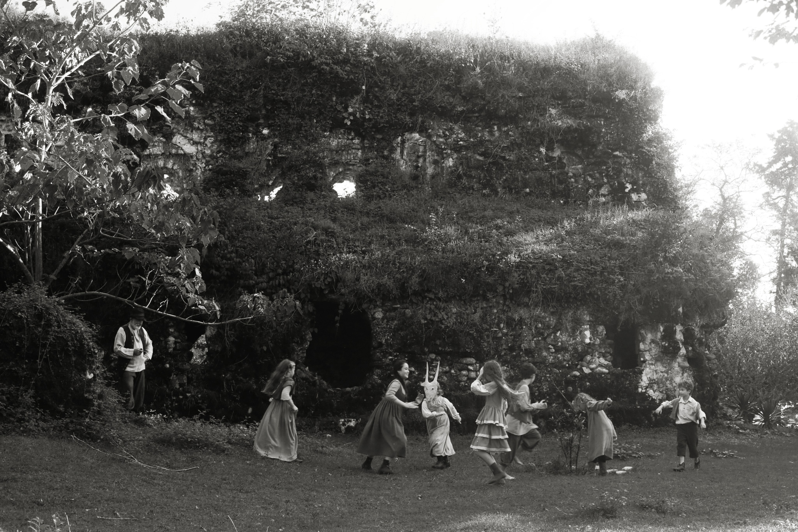 Кинематографическая съемка. Старик и дети. Ekaterina Beridze